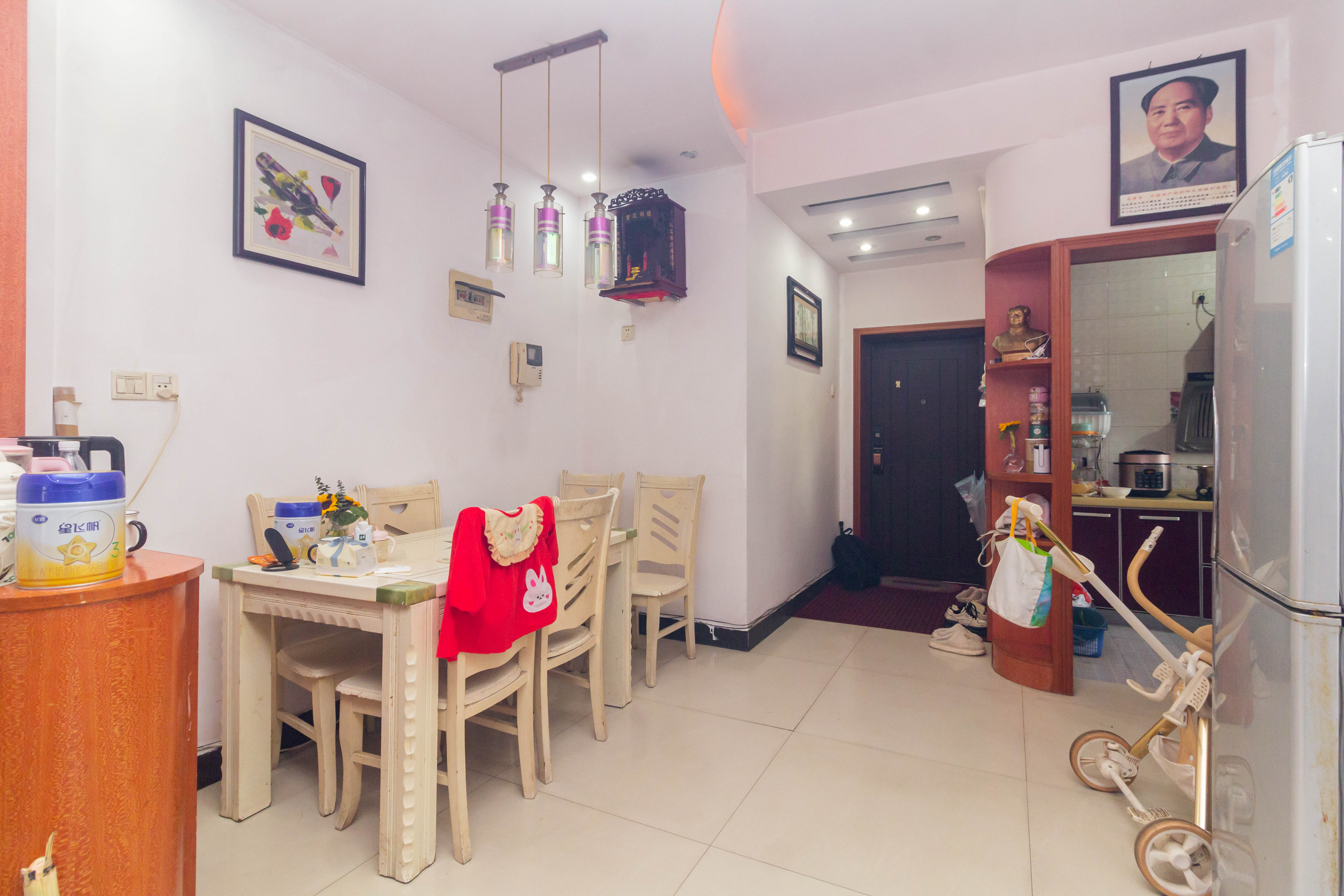 星城国际 2室2厅1卫 58.0万 星城国际 2室2厅1卫 58.0万客厅