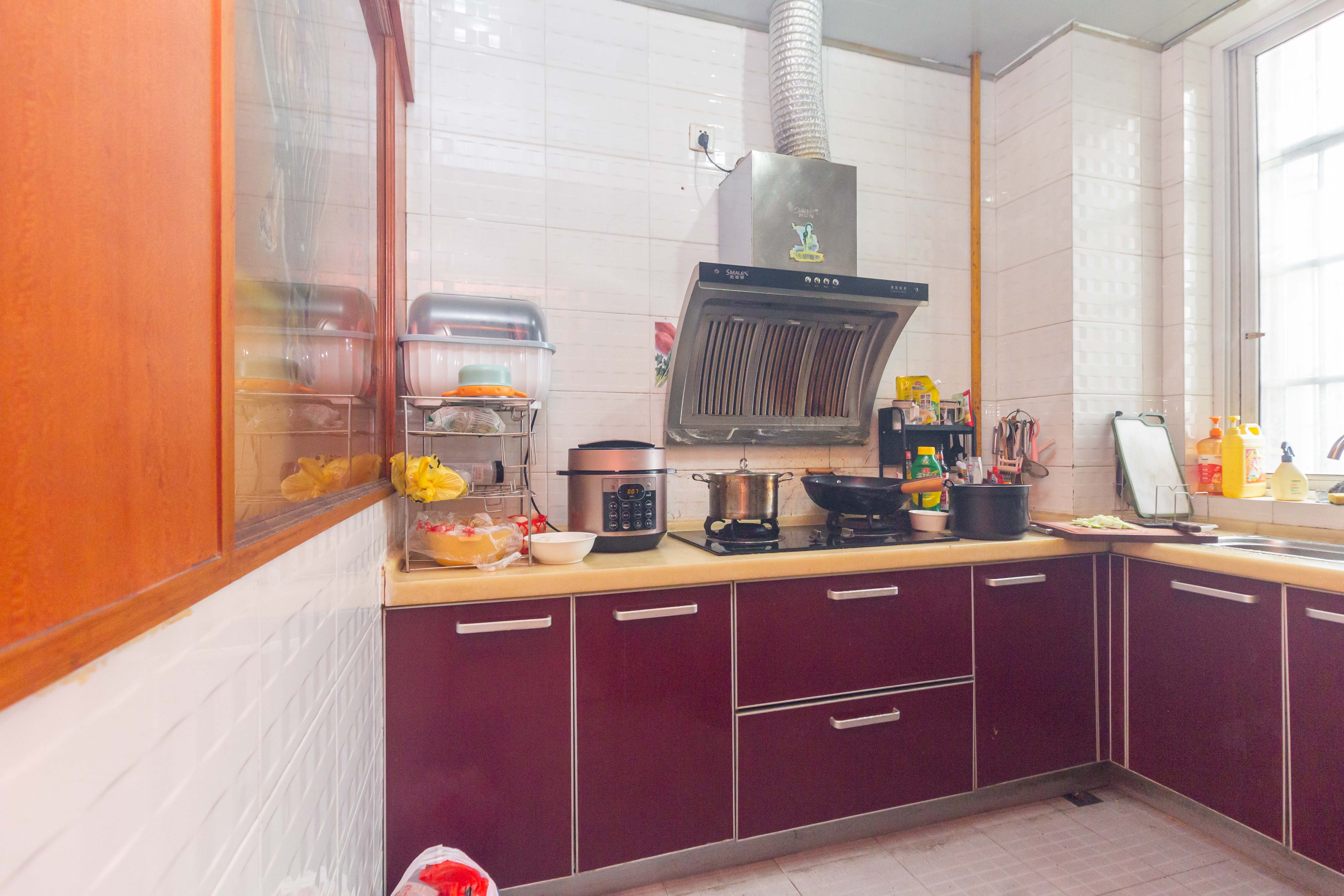 星城国际 2室2厅1卫 58.0万 星城国际 2室2厅1卫 58.0万厨房