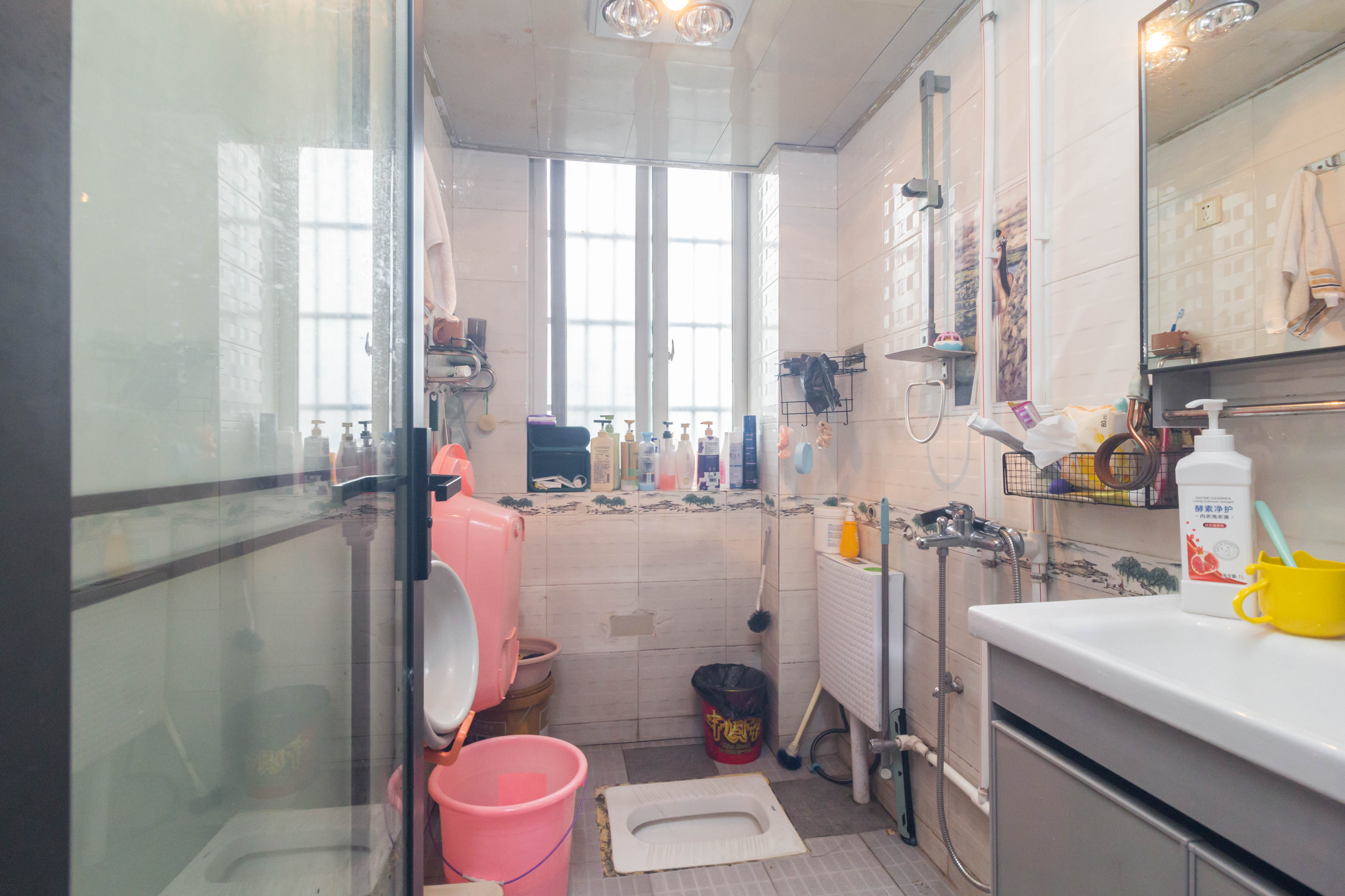 星城国际 2室2厅1卫 58.0万 星城国际 2室2厅1卫 58.0万卫生间