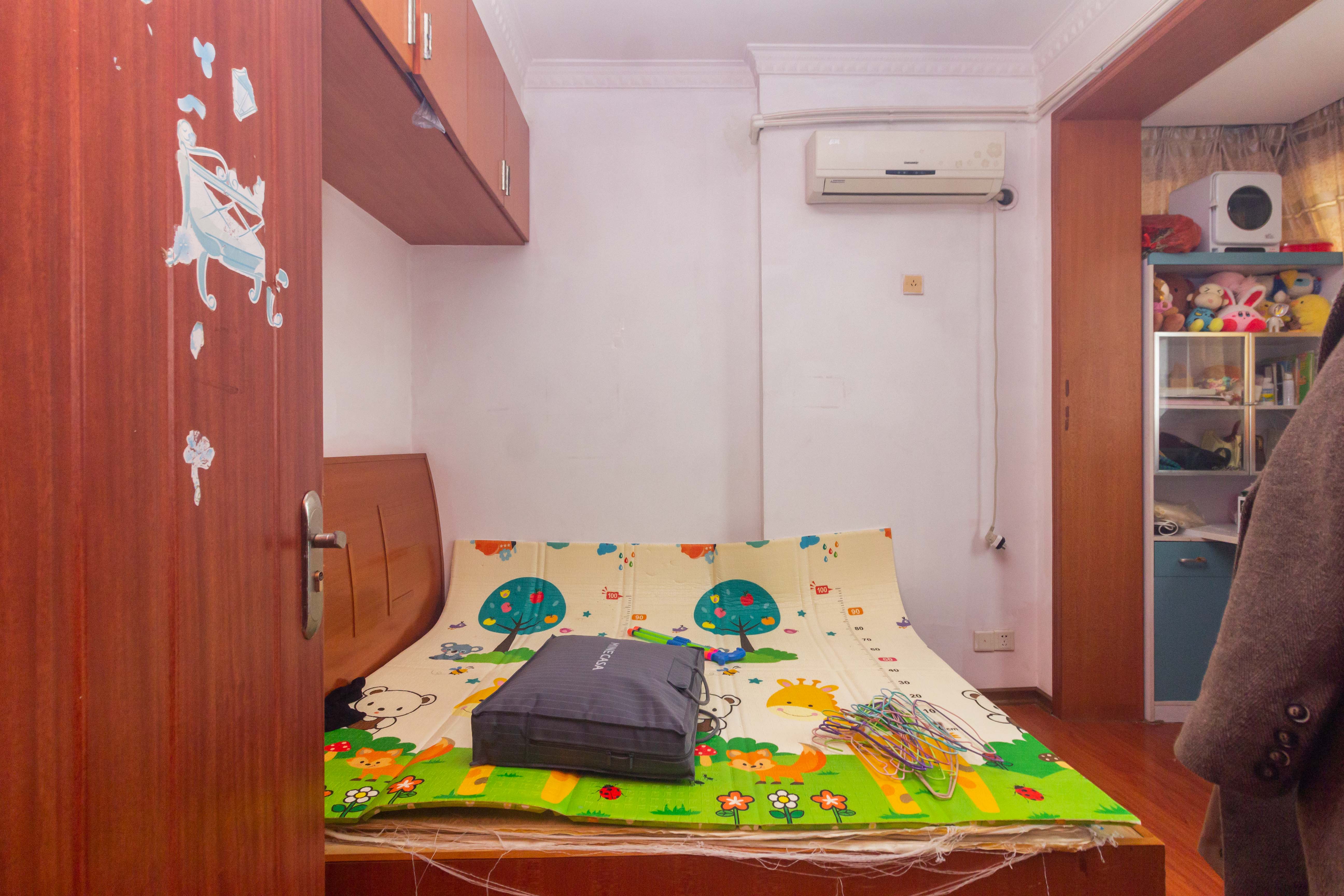 星城国际 2室2厅1卫 58.0万 星城国际 2室2厅1卫 58.0万卧室