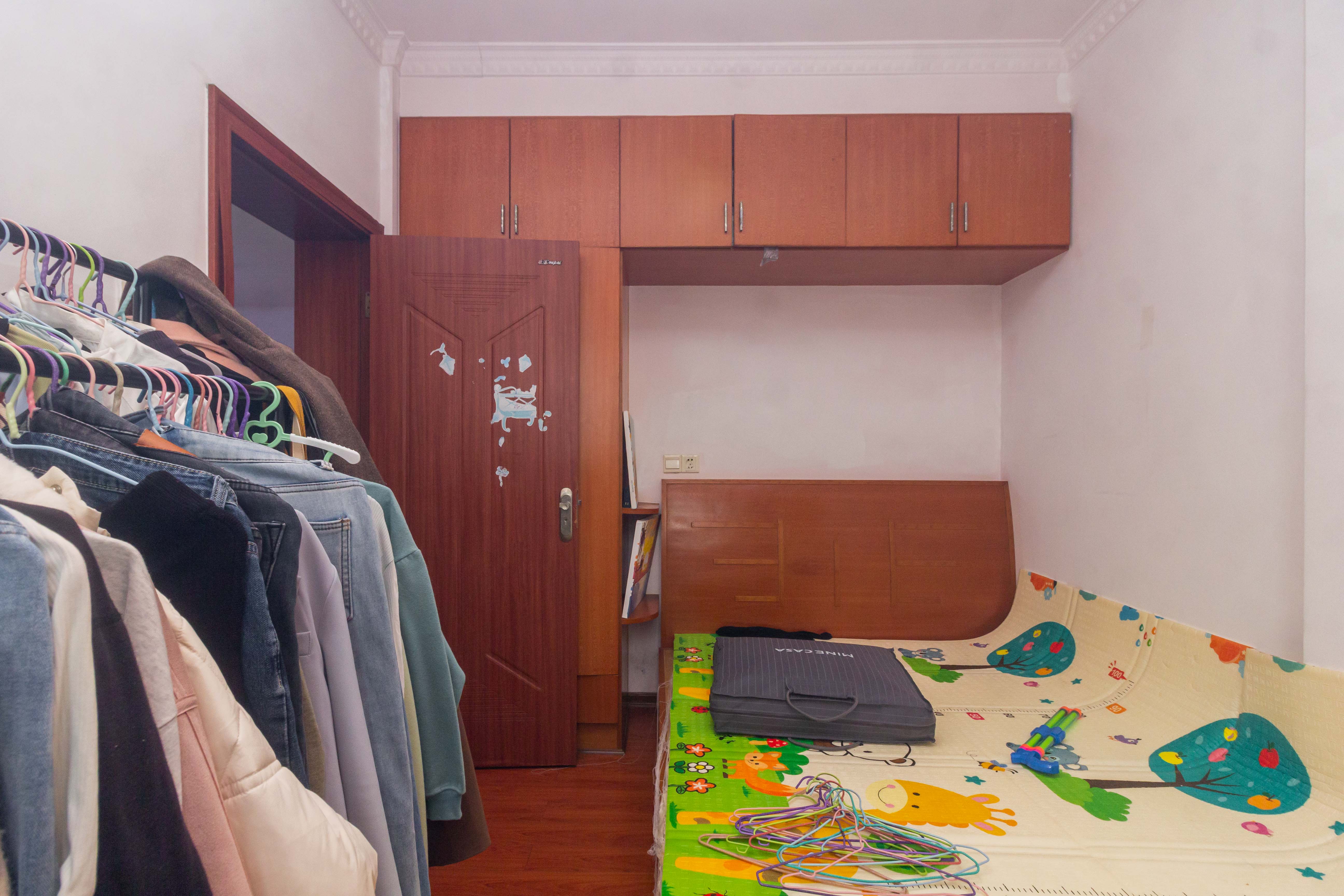 星城国际 2室2厅1卫 58.0万 星城国际 2室2厅1卫 58.0万卧室