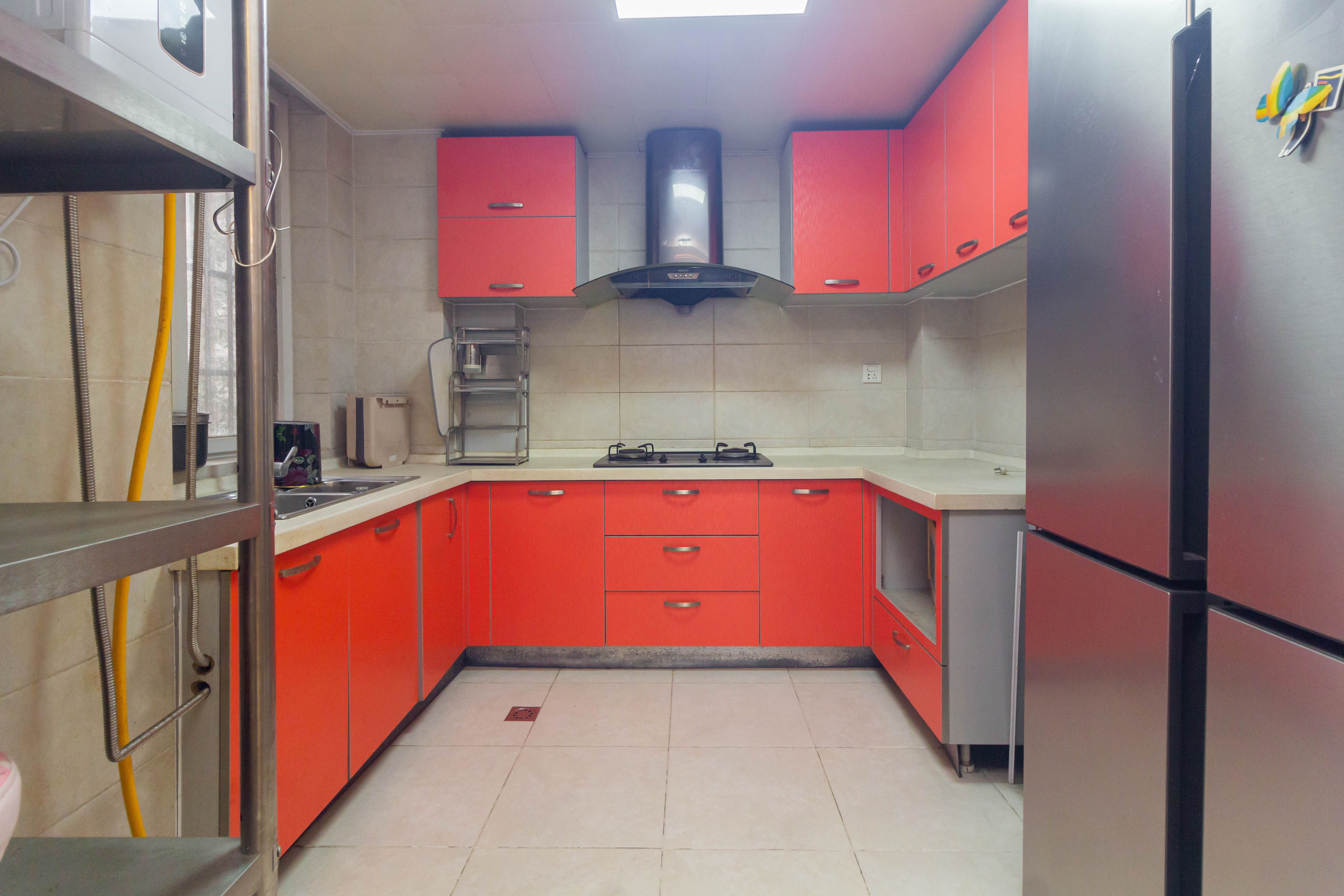 星城国际  3室2厅2卫    65.0万厨房