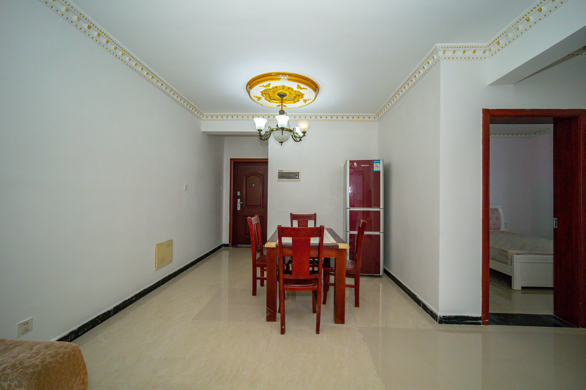 恒广国际景园一二区 2室2厅1卫 58.0万 恒广国际景园一二区 2室2厅1卫 58.0万其他