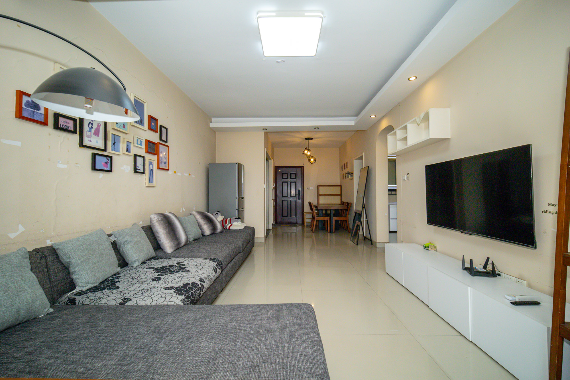 紫晶城 2室2厅1卫 52.8万 紫晶城 2室2厅1卫 52.8万客厅