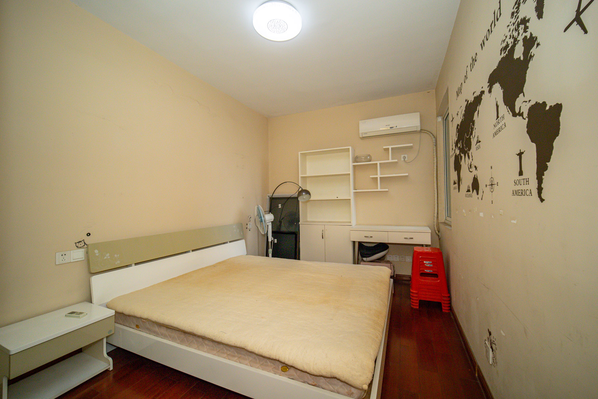 紫晶城 2室2厅1卫 52.8万 紫晶城 2室2厅1卫 52.8万卧室