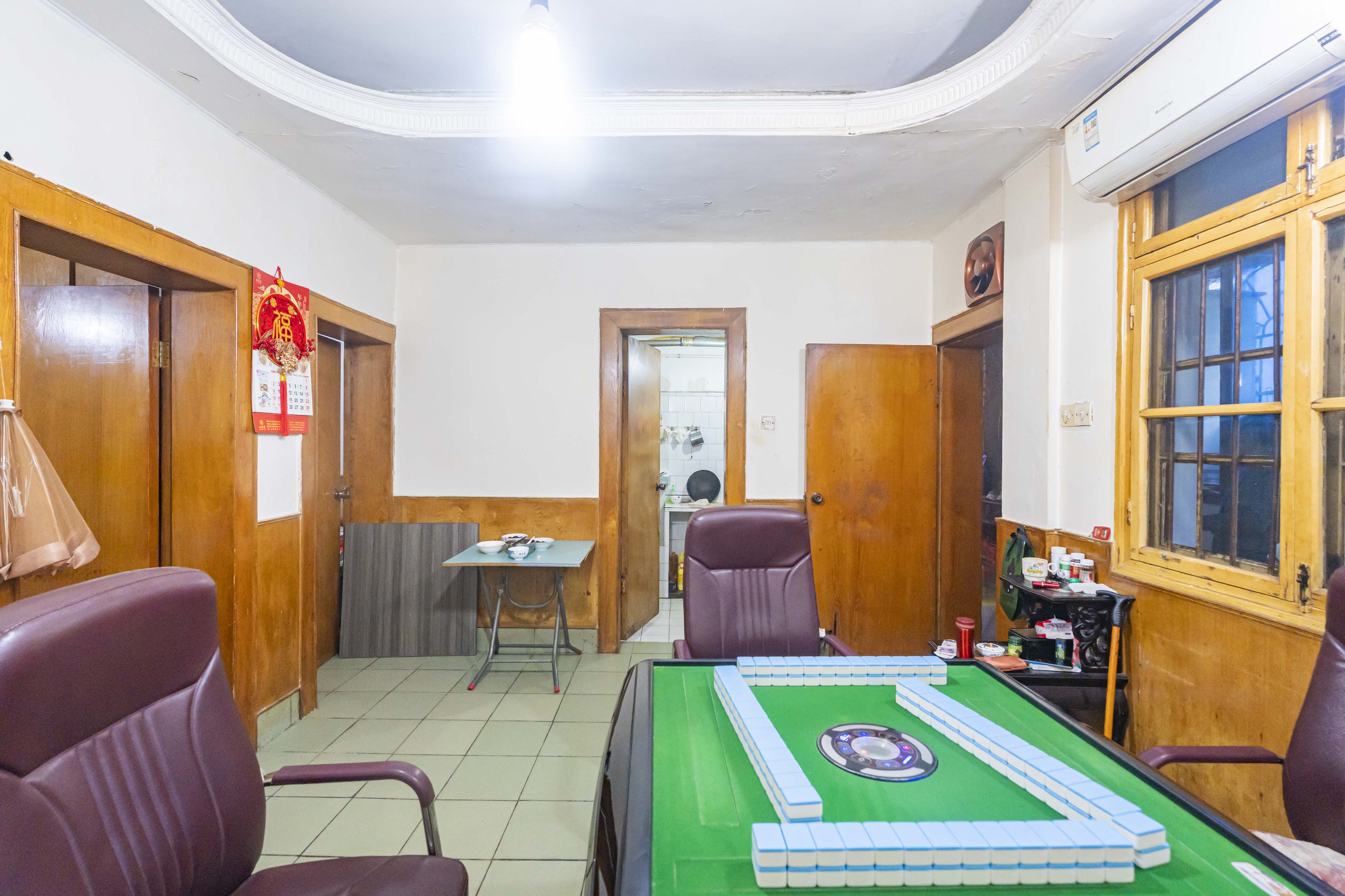 东风路散盘 2室1厅1卫 45.0万 东风路散盘 2室1厅1卫 45.0万客厅