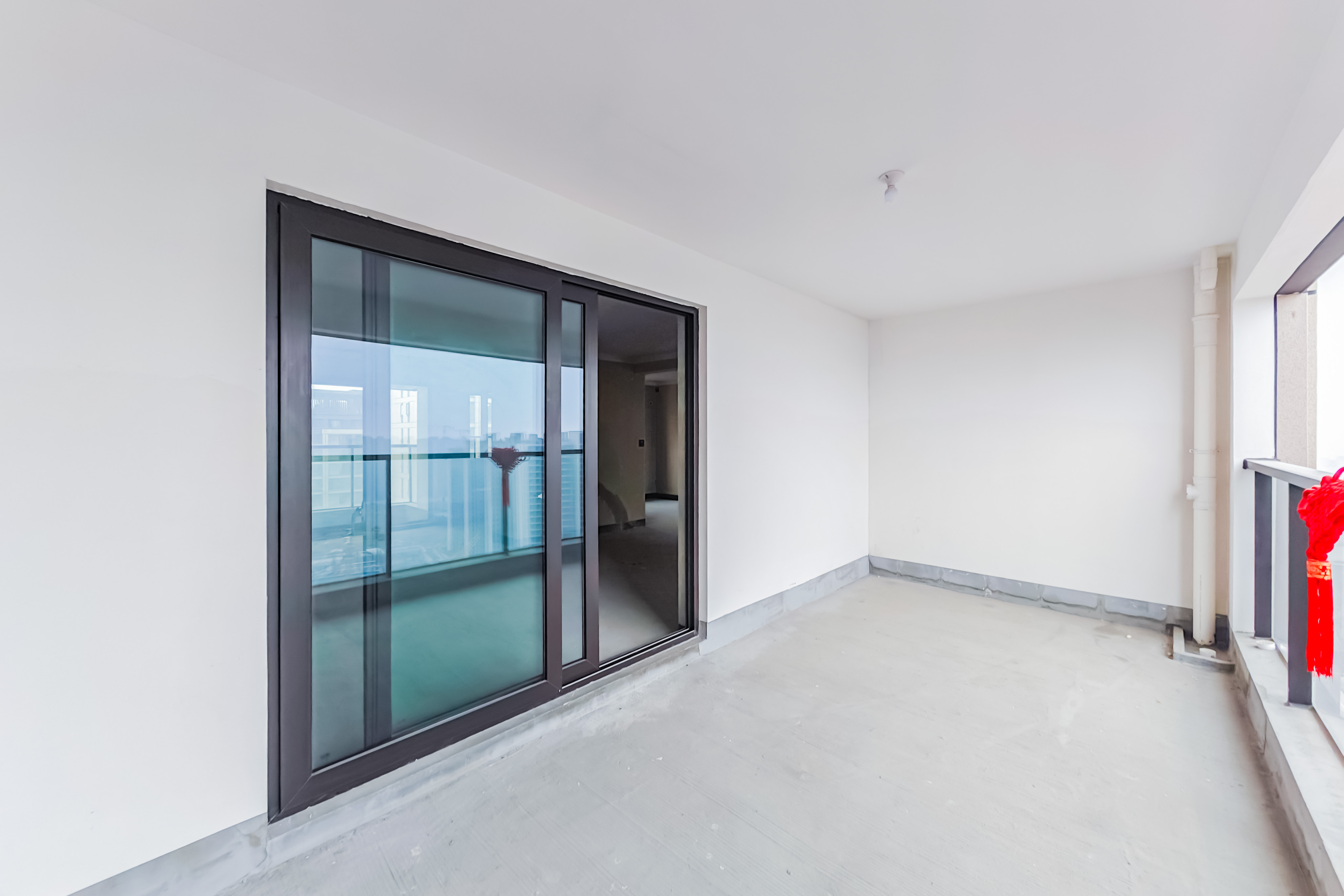 建发玖洲观澜  4室2厅2卫   205.00万其他