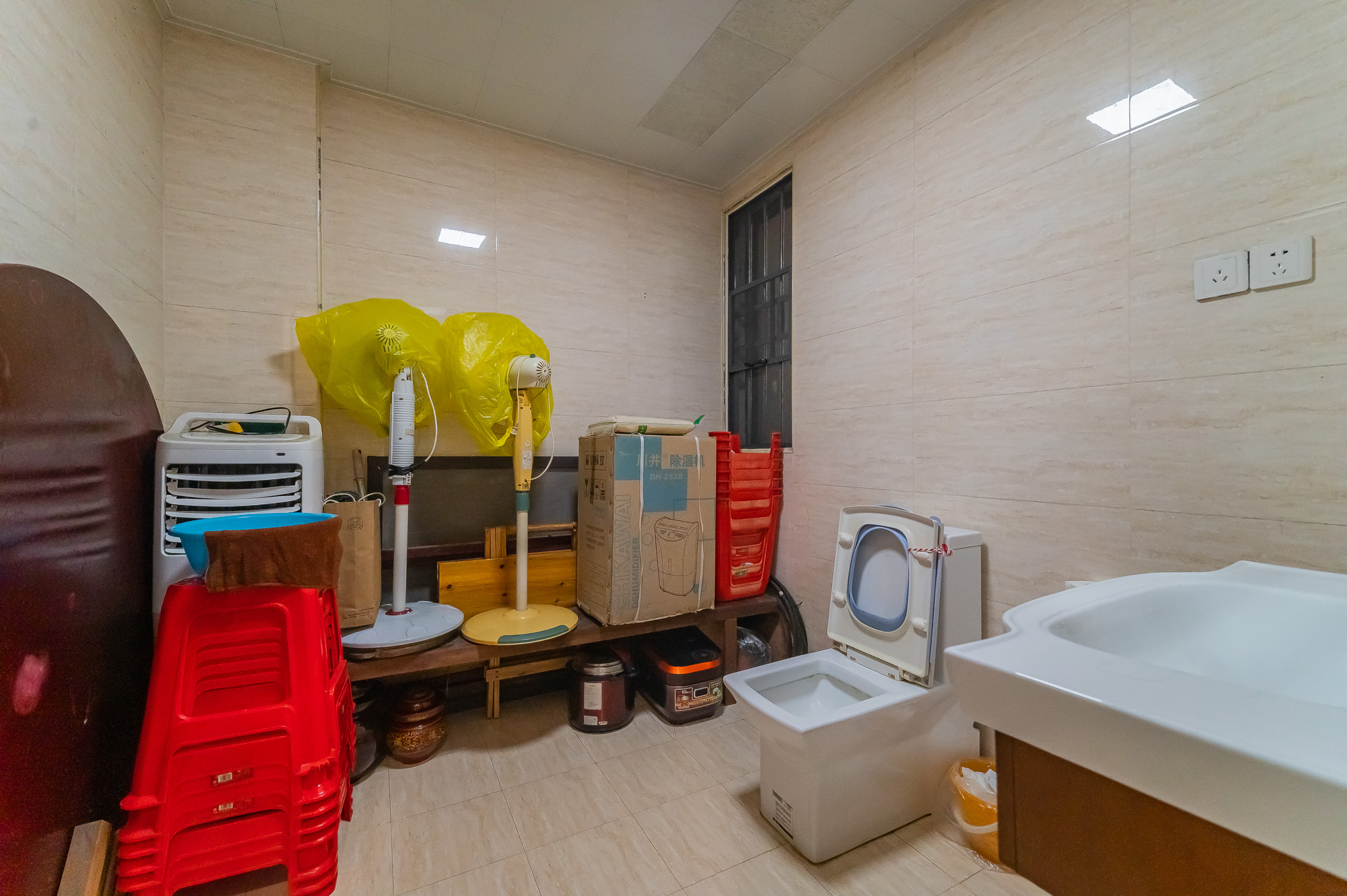 鹏基诺亚山林 3室2厅2卫 122.8万 鹏基诺亚山林 3室2厅2卫 122.8万卫生间