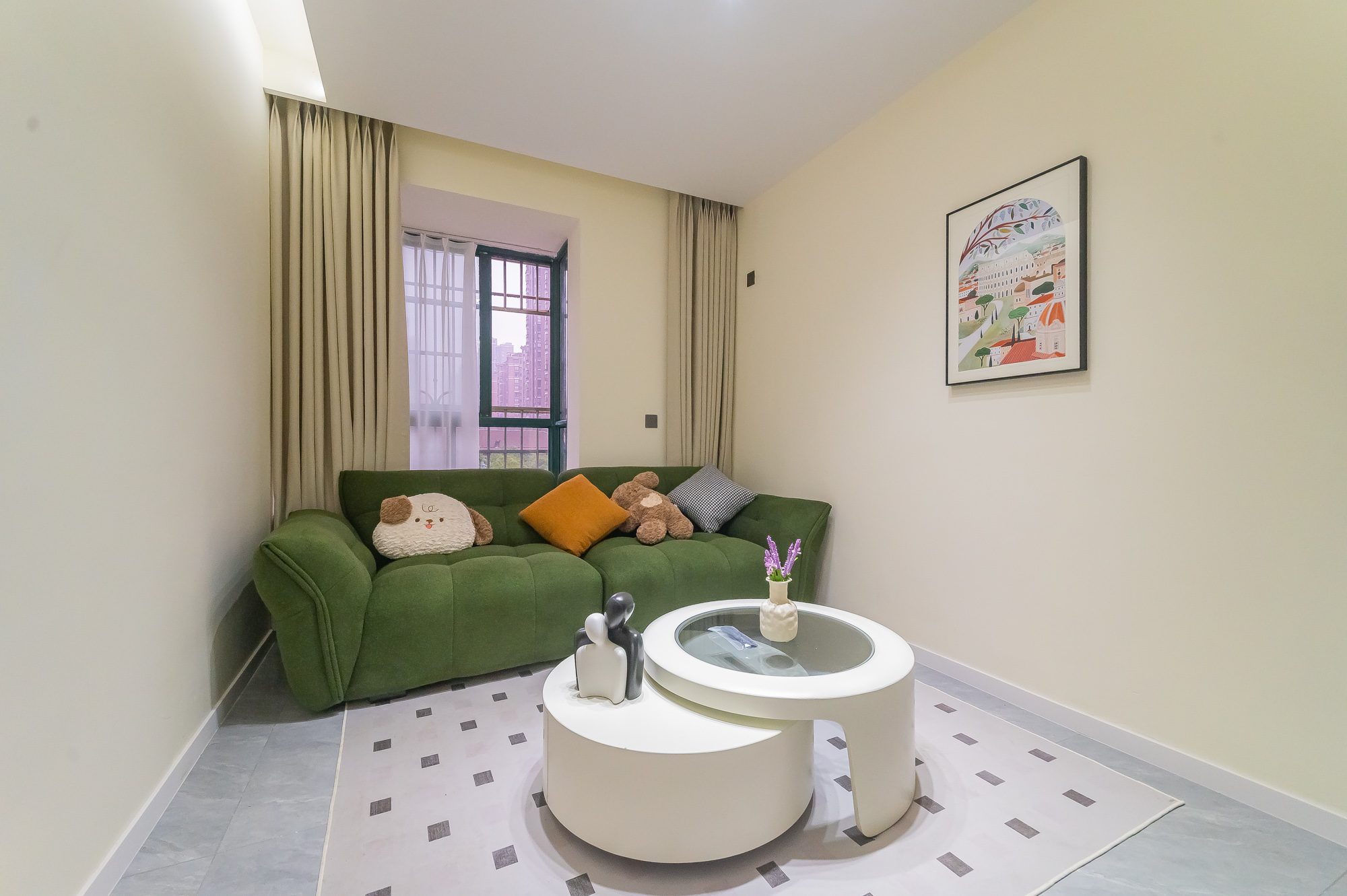 天和华城 2室1厅1卫 39.8万 天和华城 2室1厅1卫 39.8万客厅