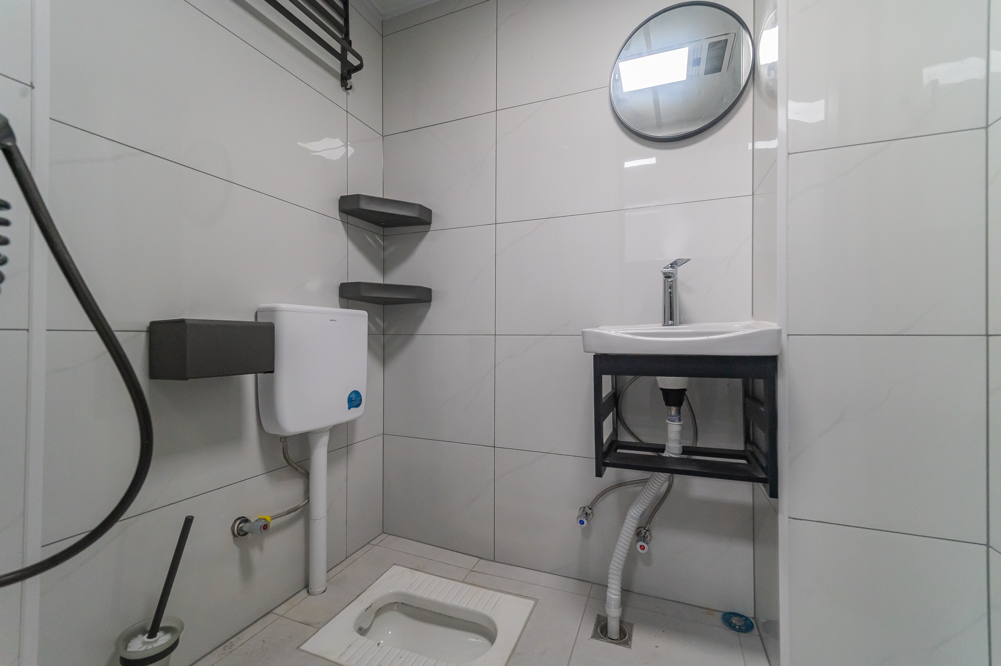 天和华城 2室1厅1卫 39.8万 天和华城 2室1厅1卫 39.8万卫生间