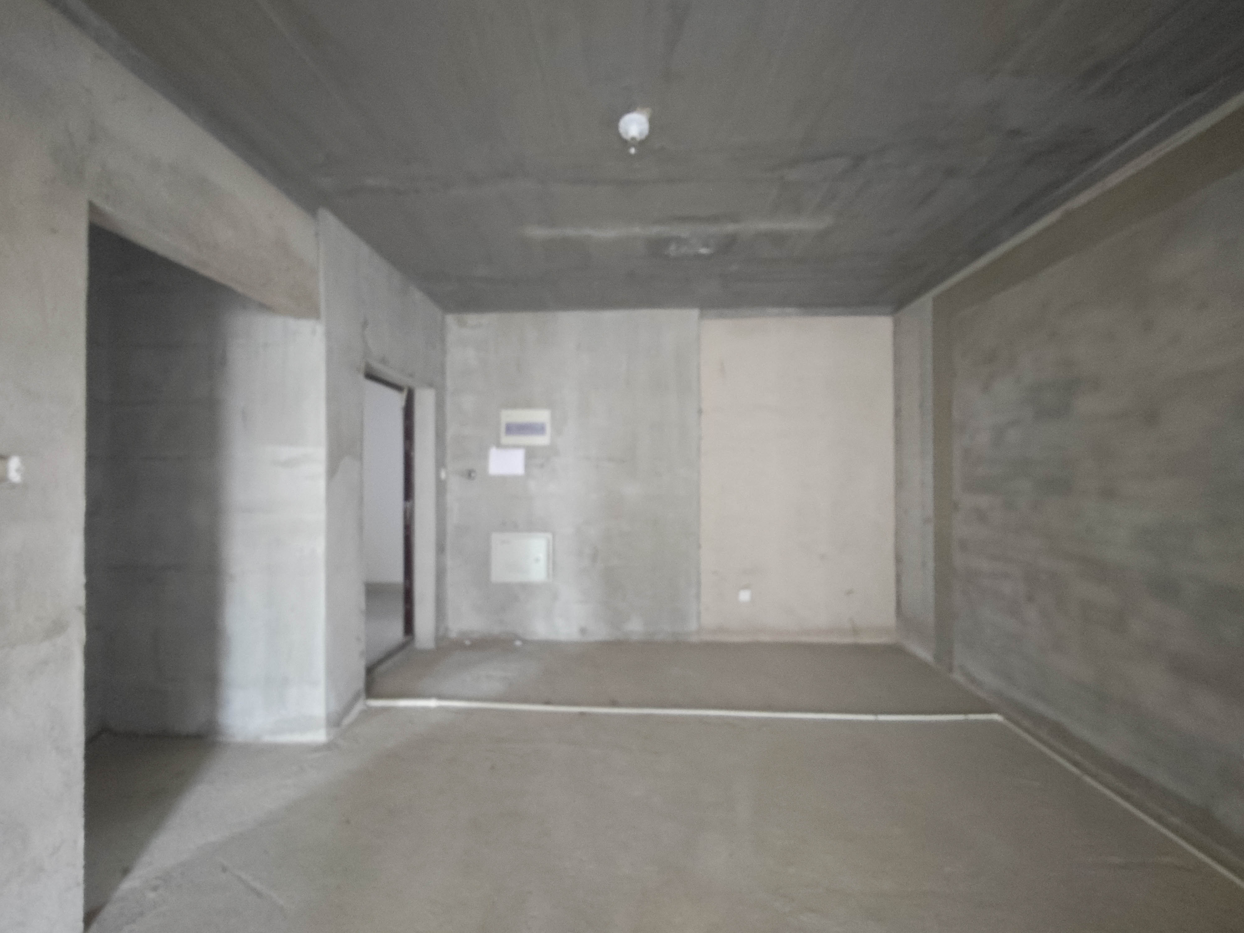 潇湘名城(新里程潇湘名城)  3室2厅1卫    100.0万其他