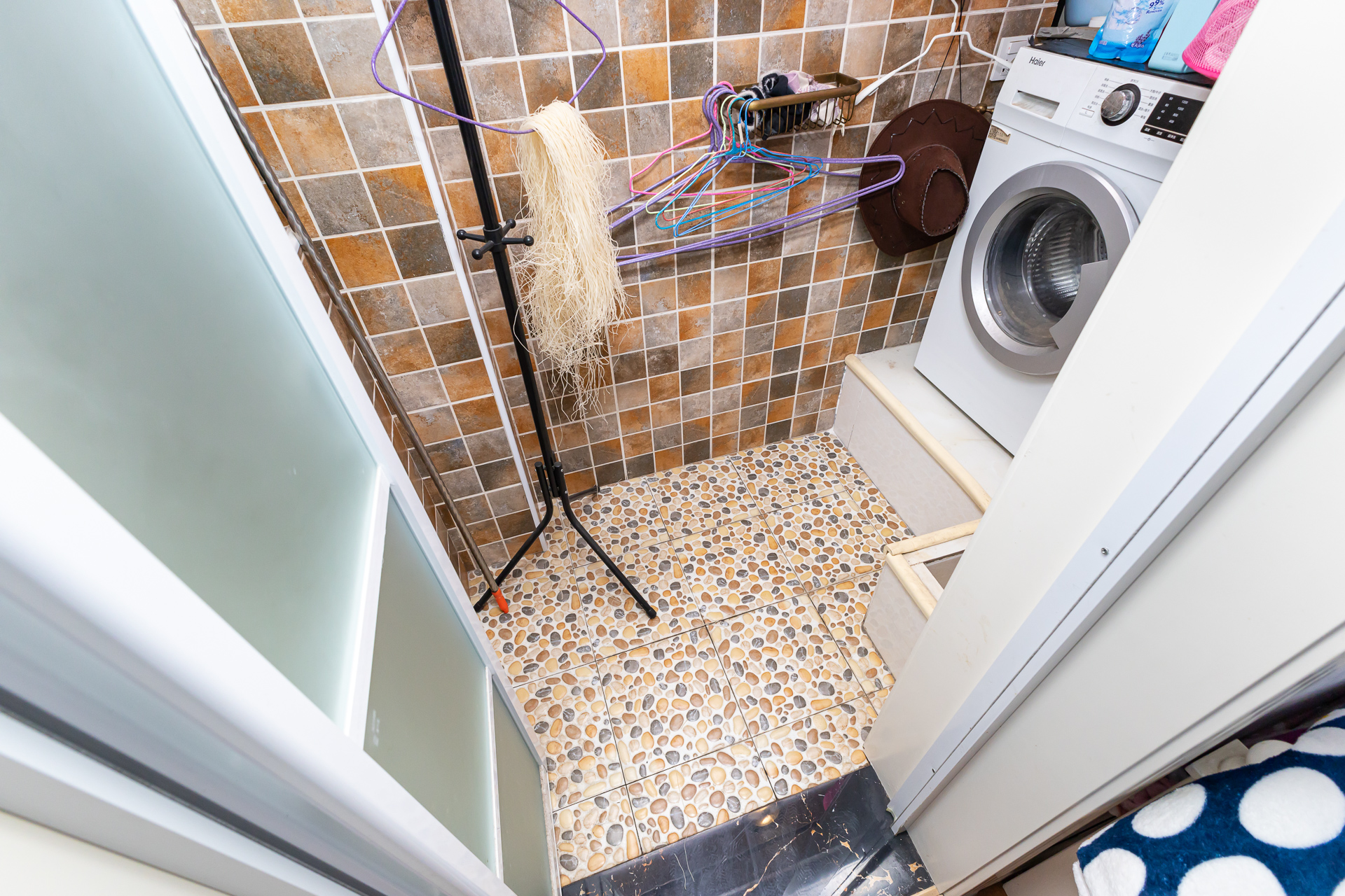 润和之悦(金泽园) 3室2厅1卫 71.8万 润和之悦(金泽园) 3室2厅1卫 71.8万阳台