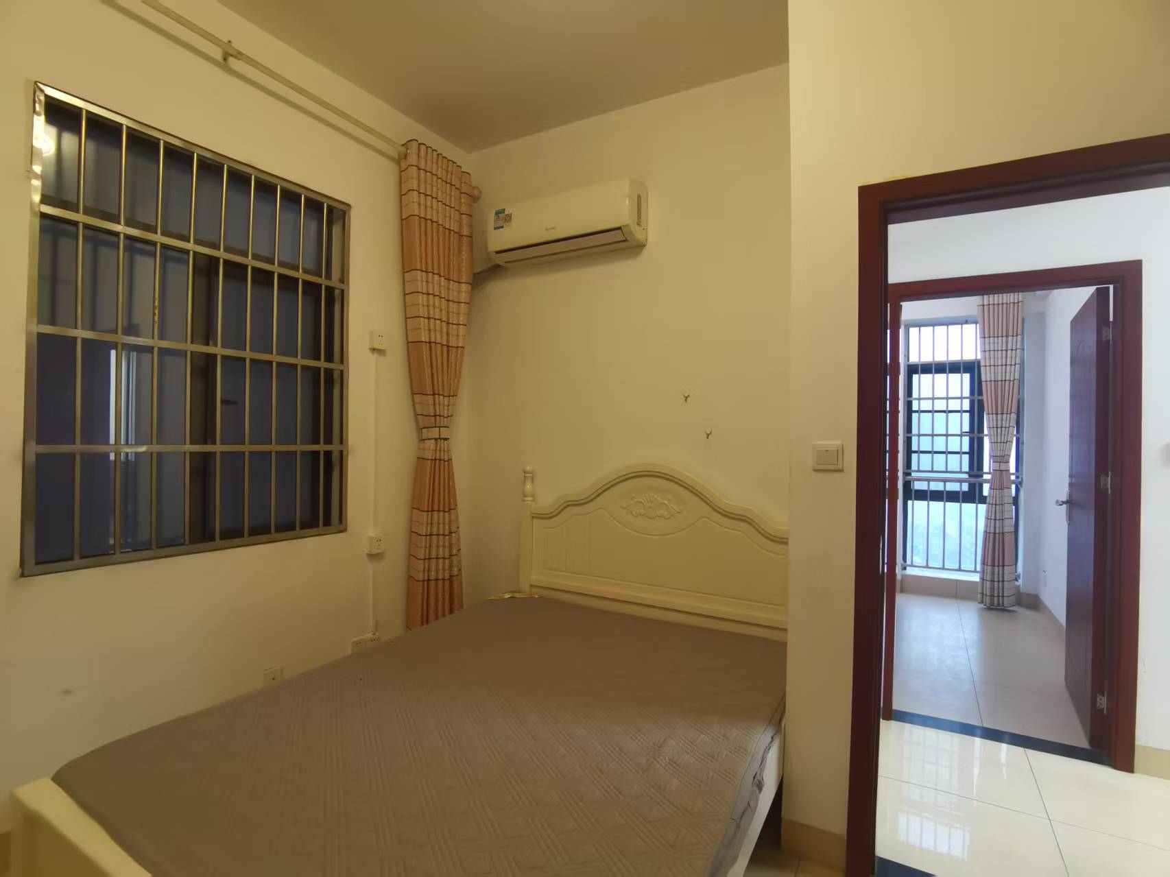 流金岁月-华晨国际 2室1厅1卫 37.5万 流金岁月-华晨国际 2室1厅1卫 37.5万室内图