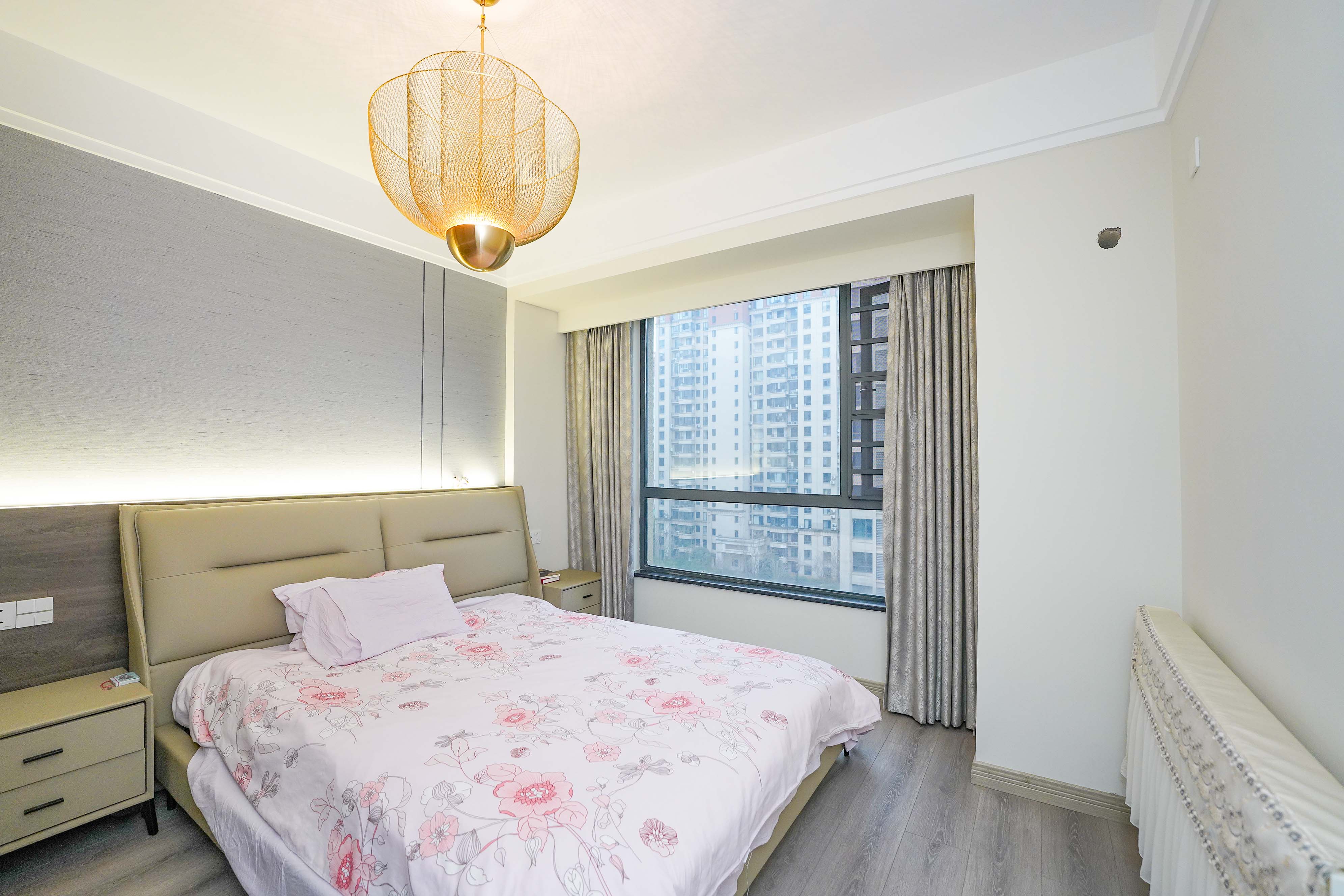 五矿万境蓝山 3室2厅2卫 135.0万 五矿万境蓝山 3室2厅2卫 135.0万卧室