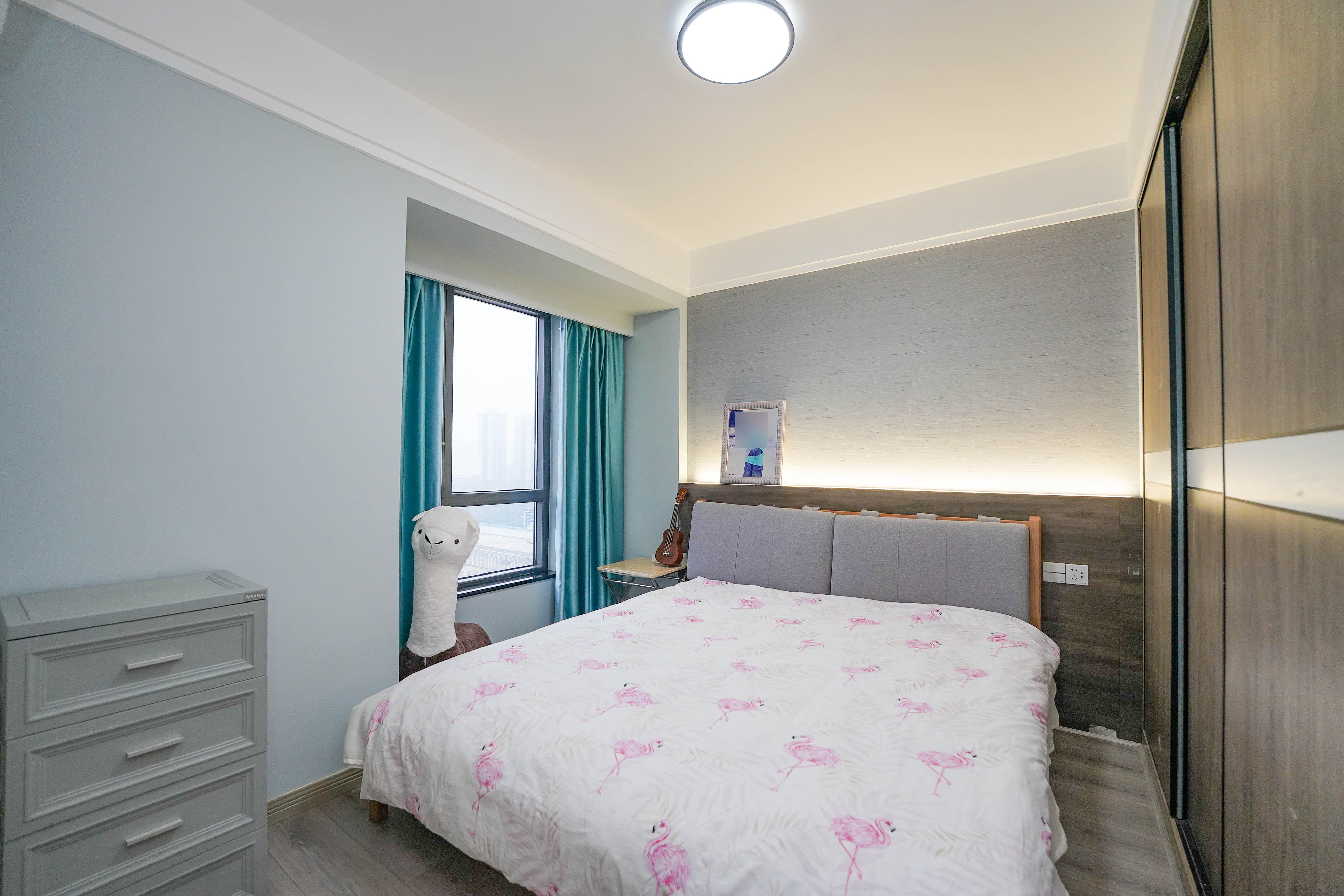 五矿万境蓝山 3室2厅2卫 135.0万 五矿万境蓝山 3室2厅2卫 135.0万卧室