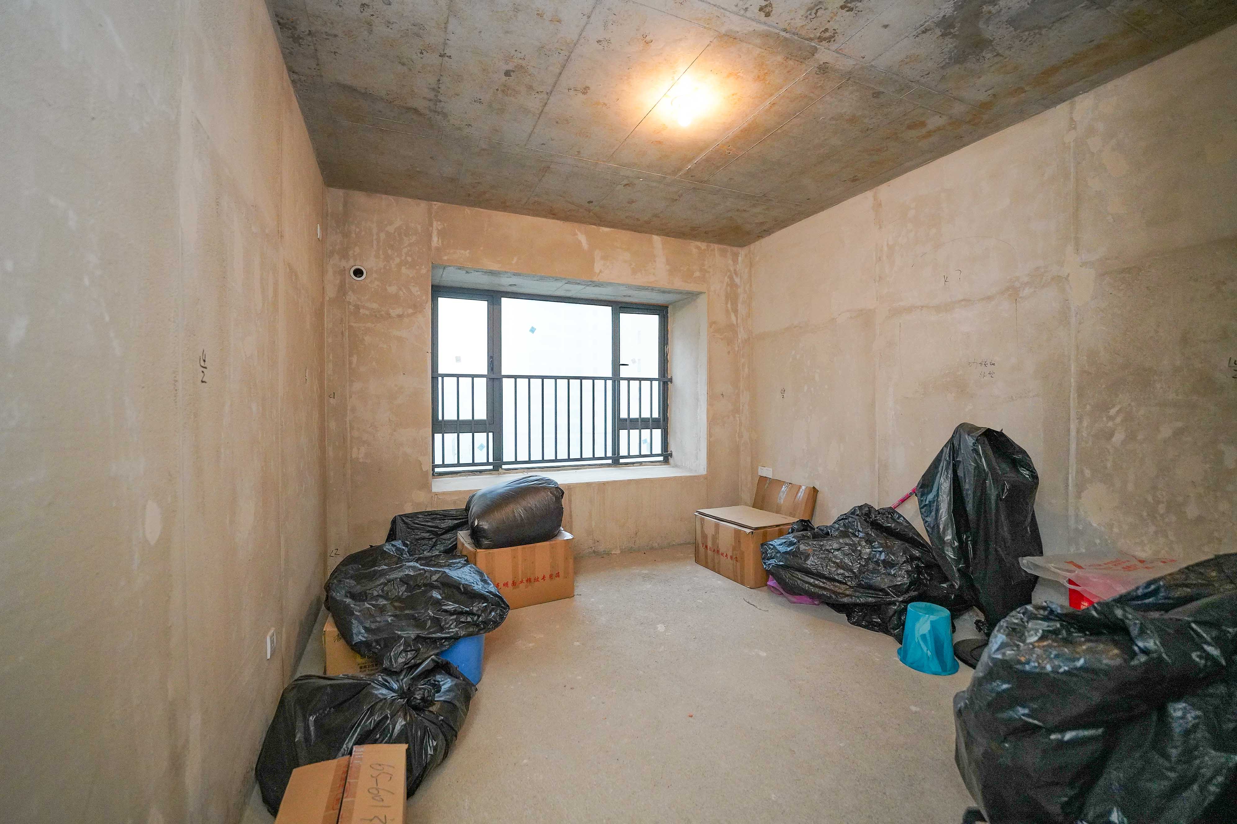 五矿万境蓝山 4室2厅2卫 120.0万 五矿万境蓝山 4室2厅2卫 120.0万卧室