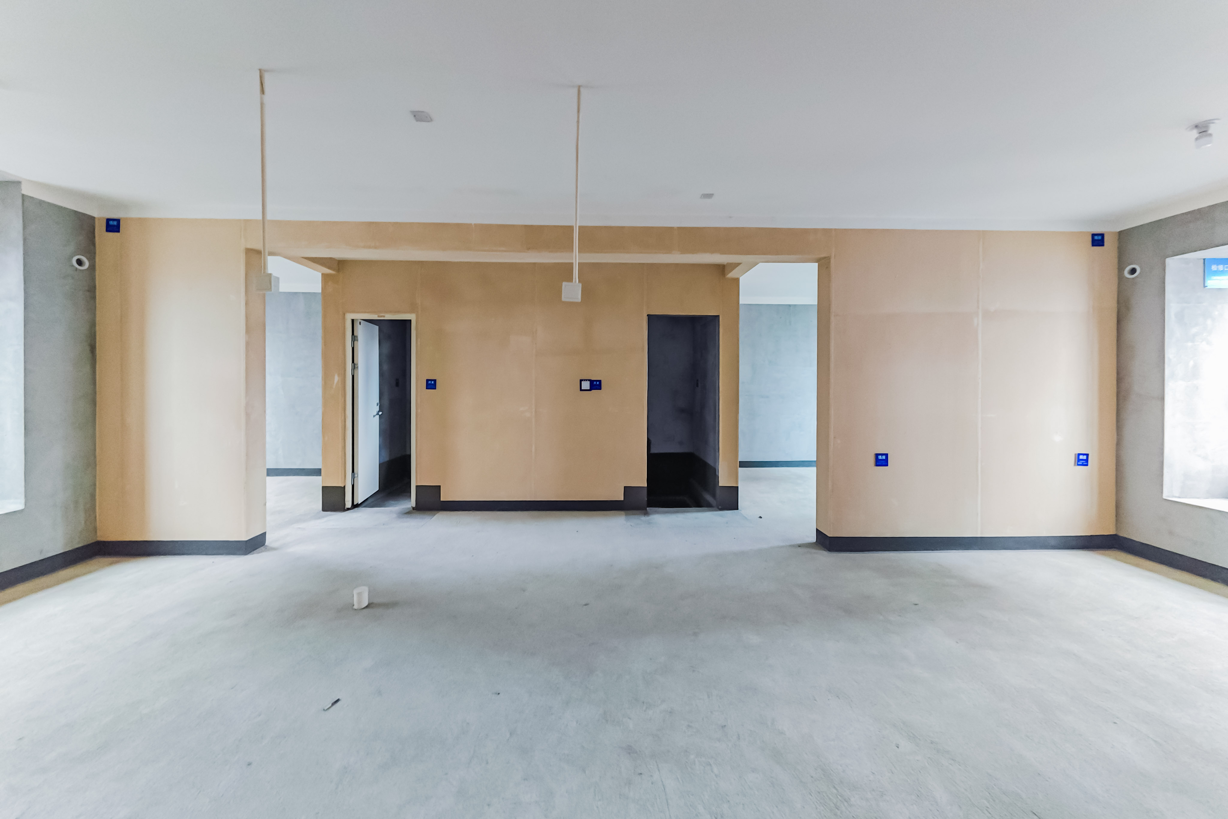 建发玖洲观澜  4室2厅2卫   215.00万