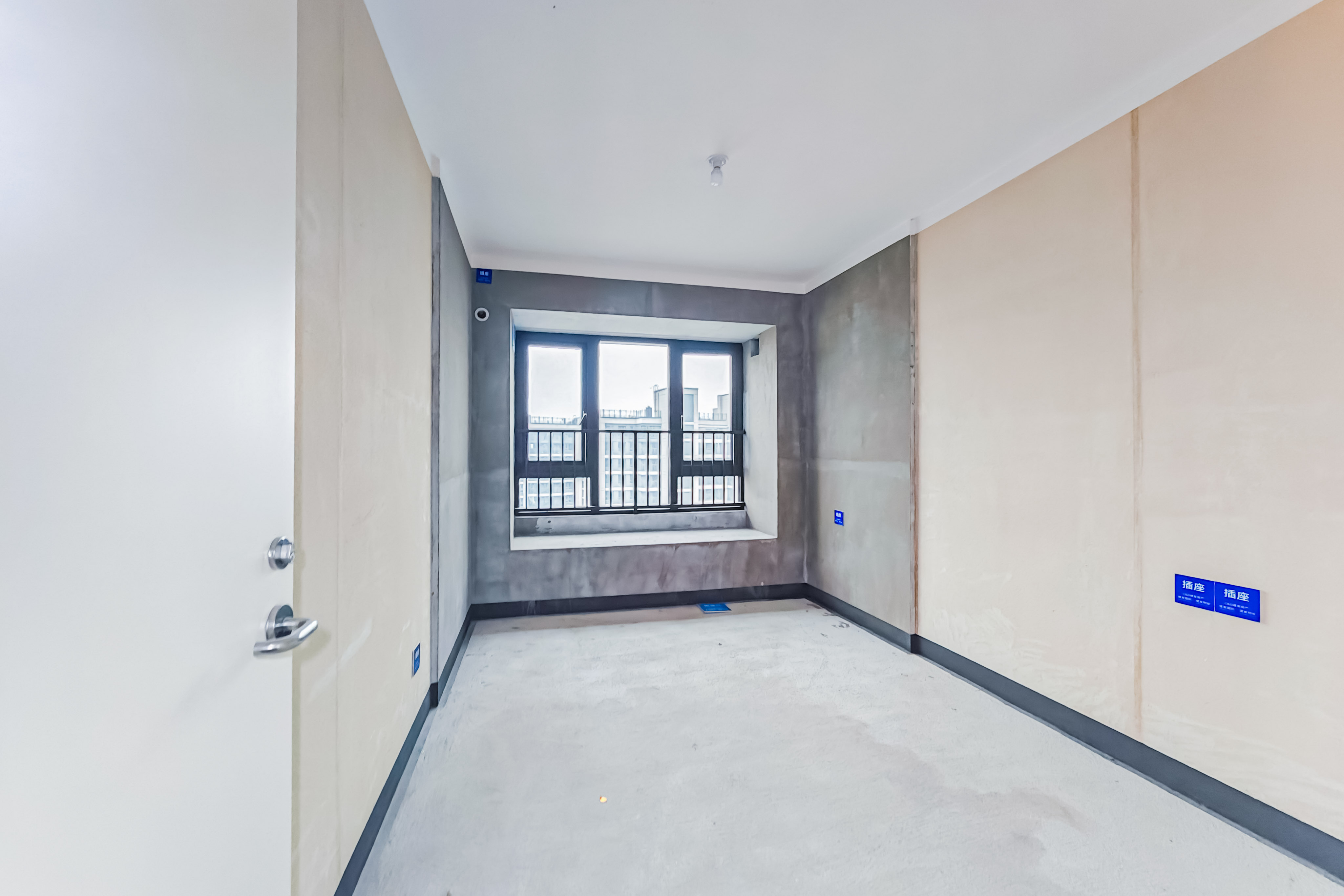 建发玖洲观澜  4室2厅2卫   168.00万其他