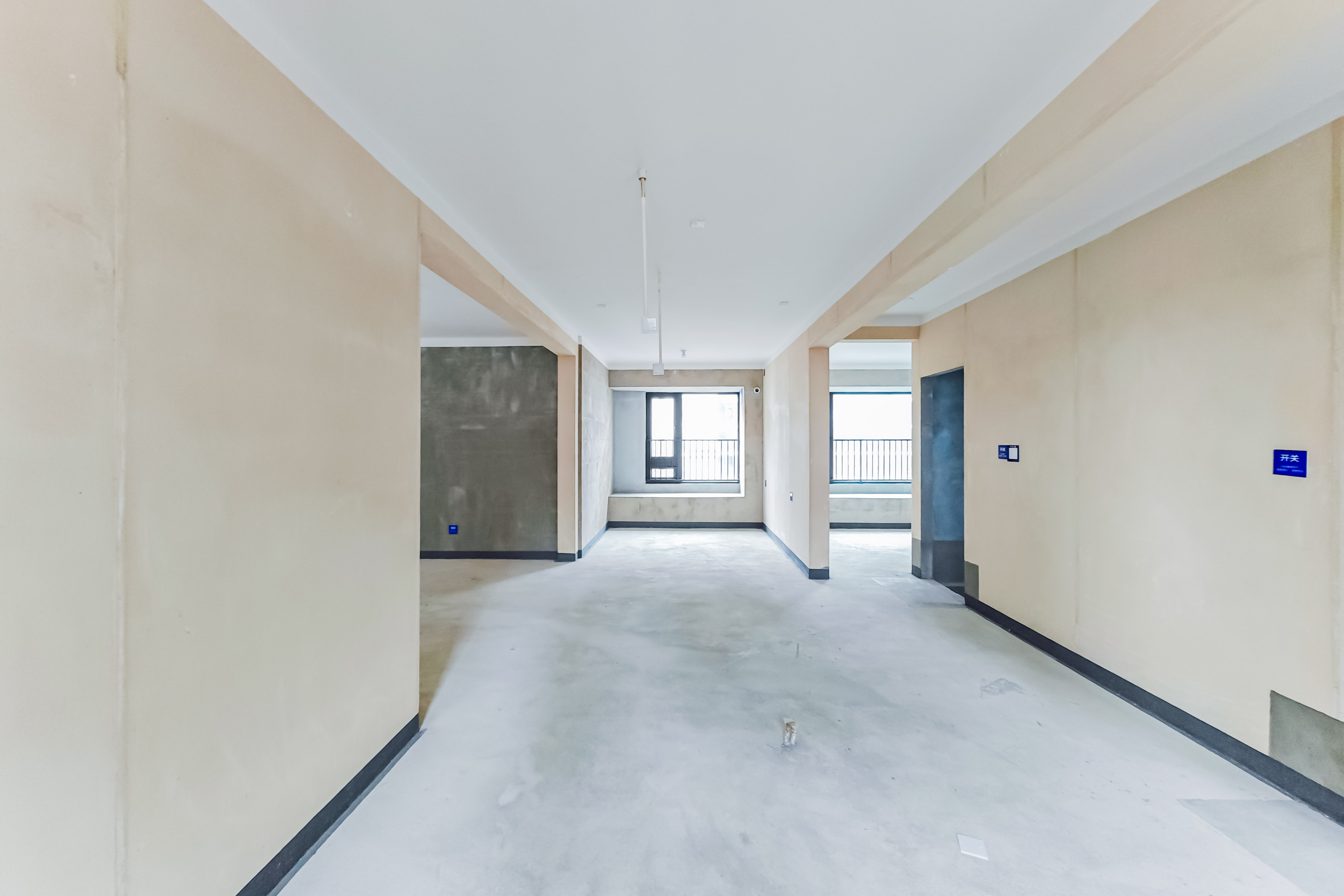 建发玖洲观澜  4室2厅2卫   210.00万其他
