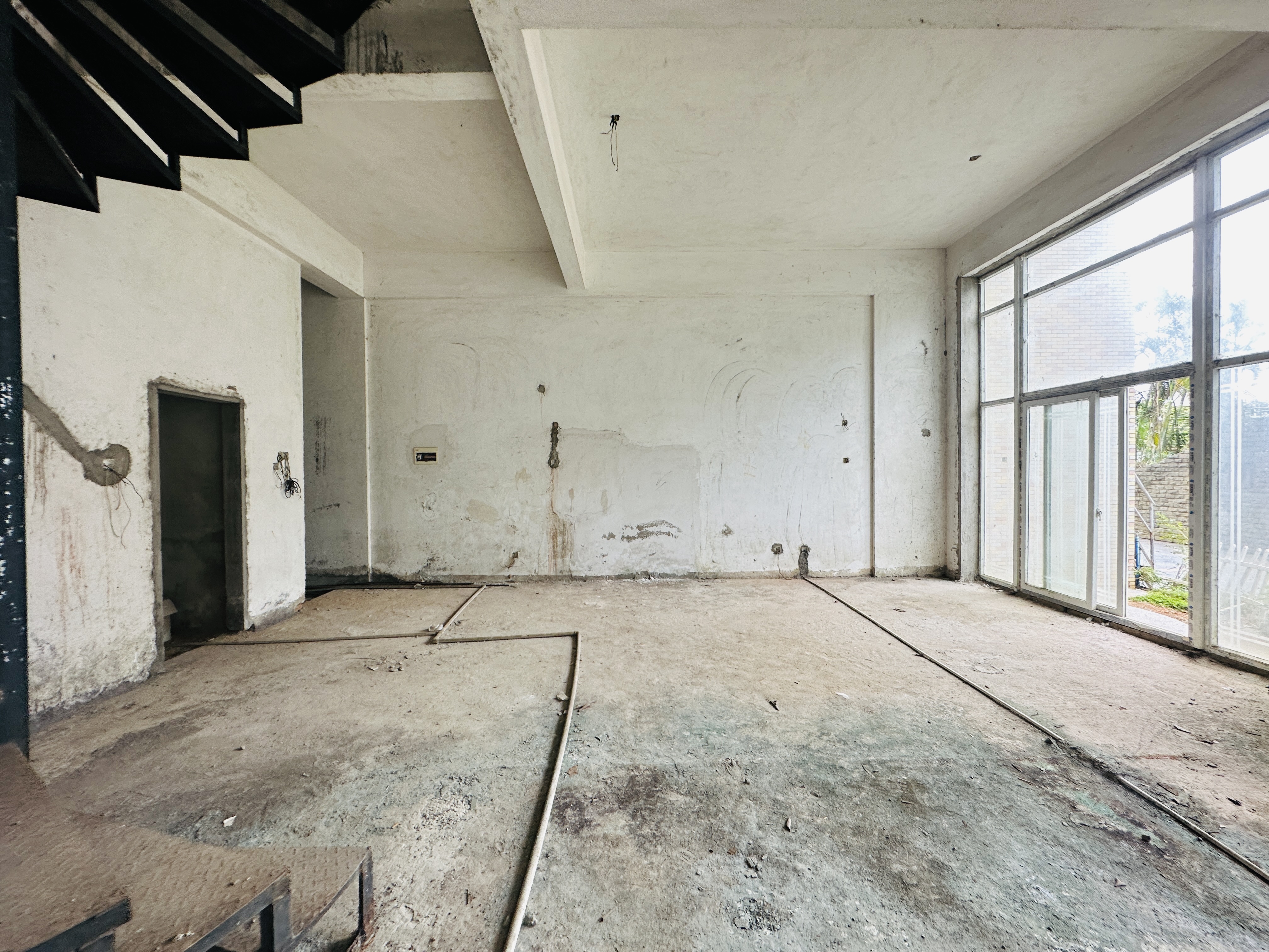 昌炜玉园 4室2厅1卫 338.0万 昌炜玉园 4室2厅1卫 338.0万客厅