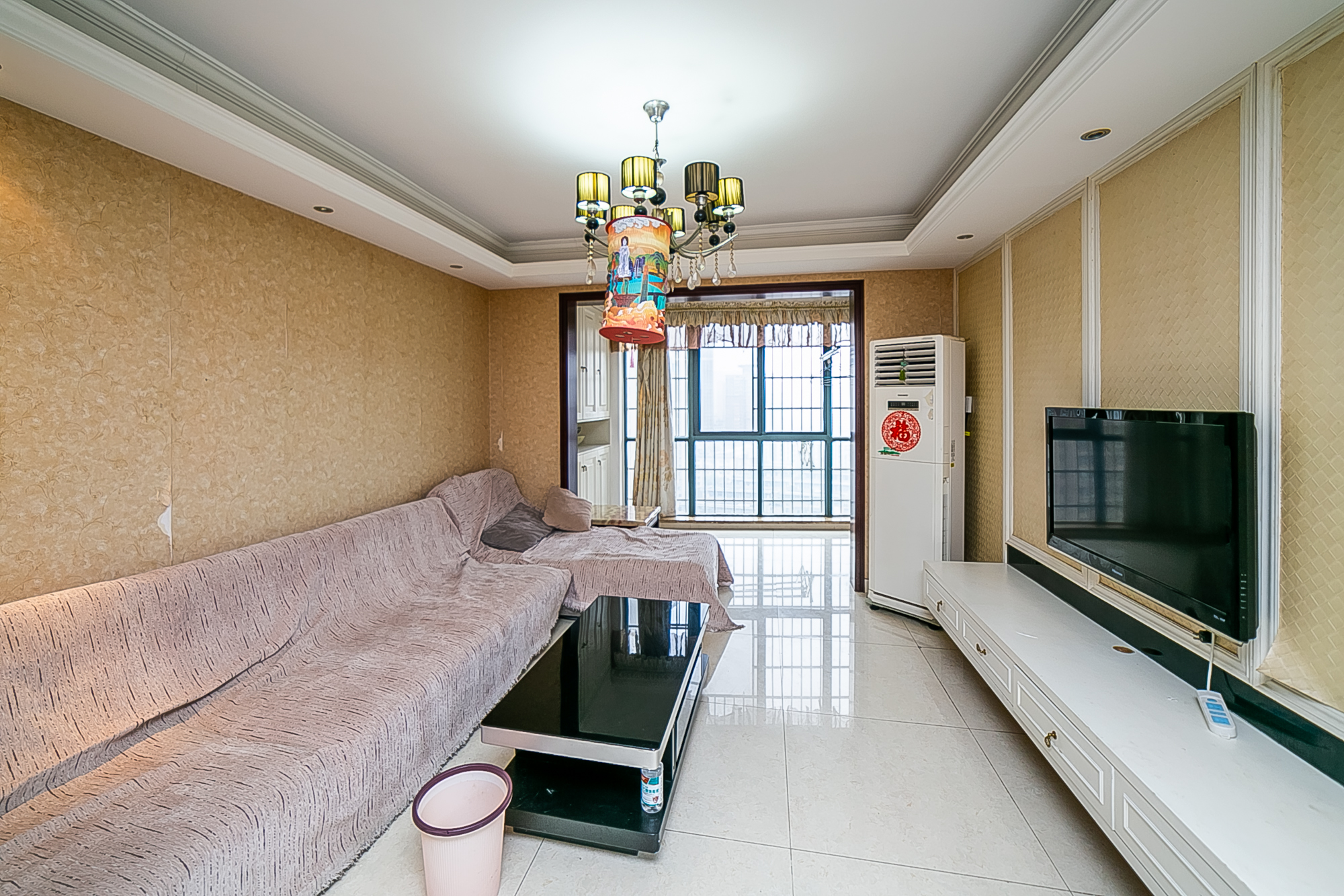 欧园 3室2厅1卫 103.0万 欧园 3室2厅1卫 103.0万客厅