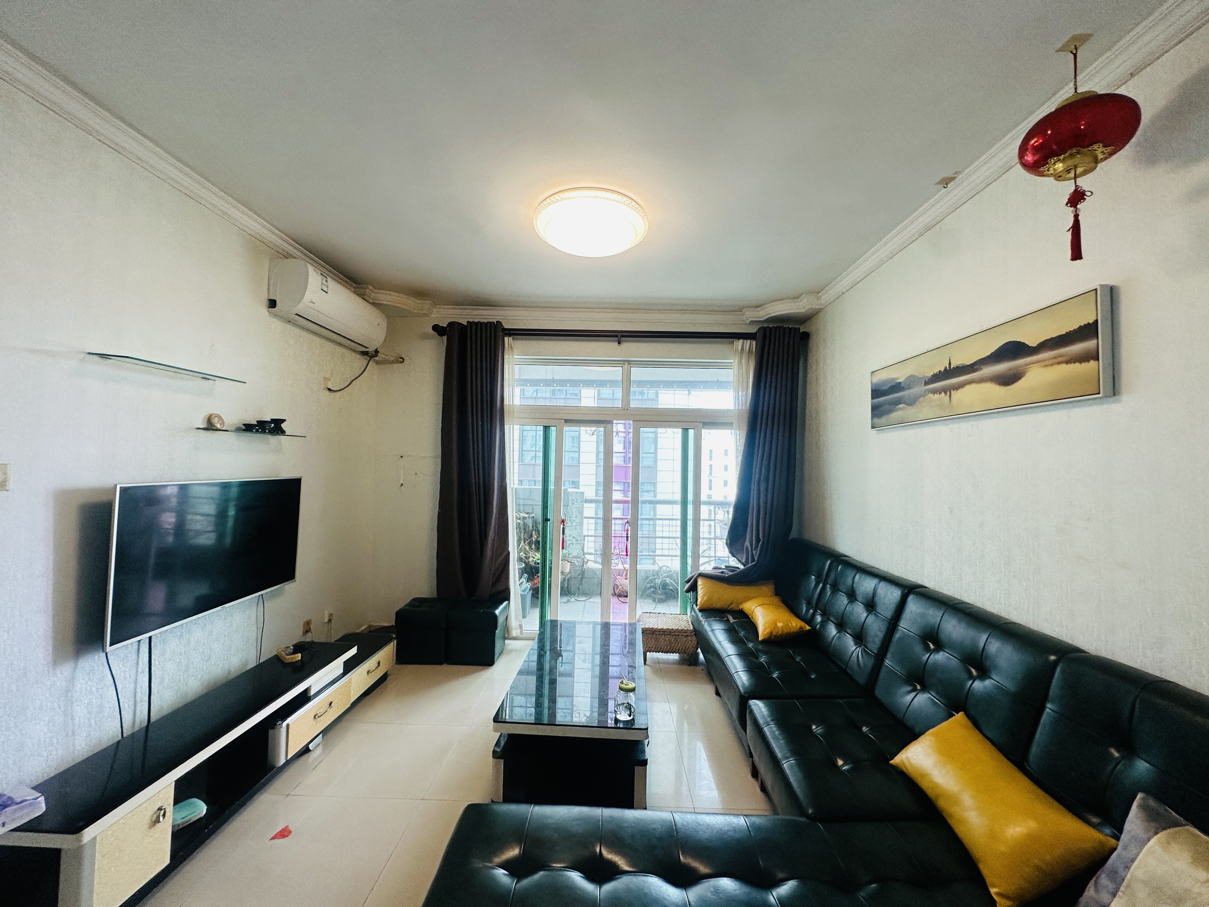 滨海明珠  2室2厅1卫    125.0万 滨海明珠  2室2厅1卫    125.0万客厅