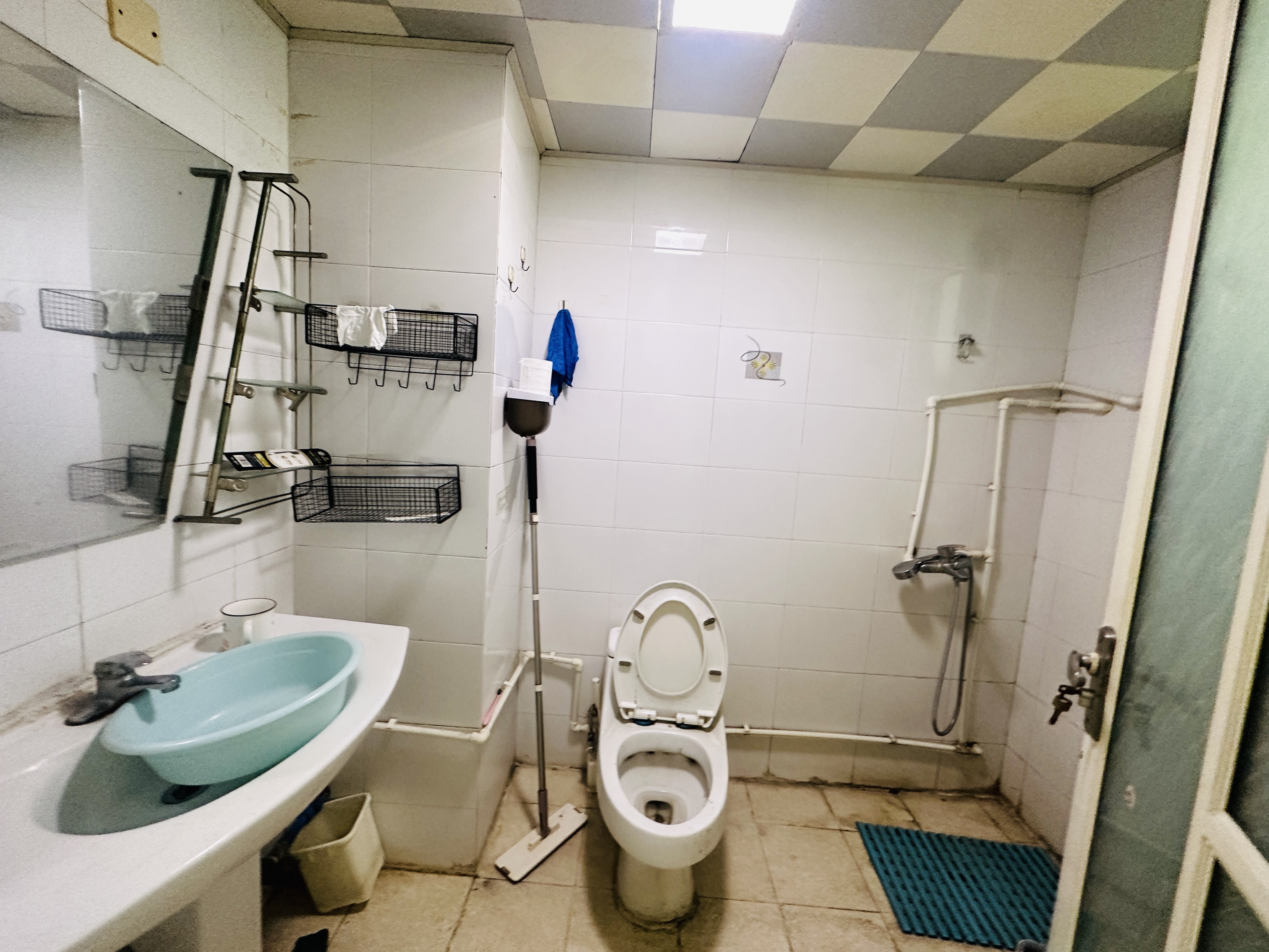 滨海明珠  2室2厅1卫    125.0万 滨海明珠  2室2厅1卫    125.0万卫生间