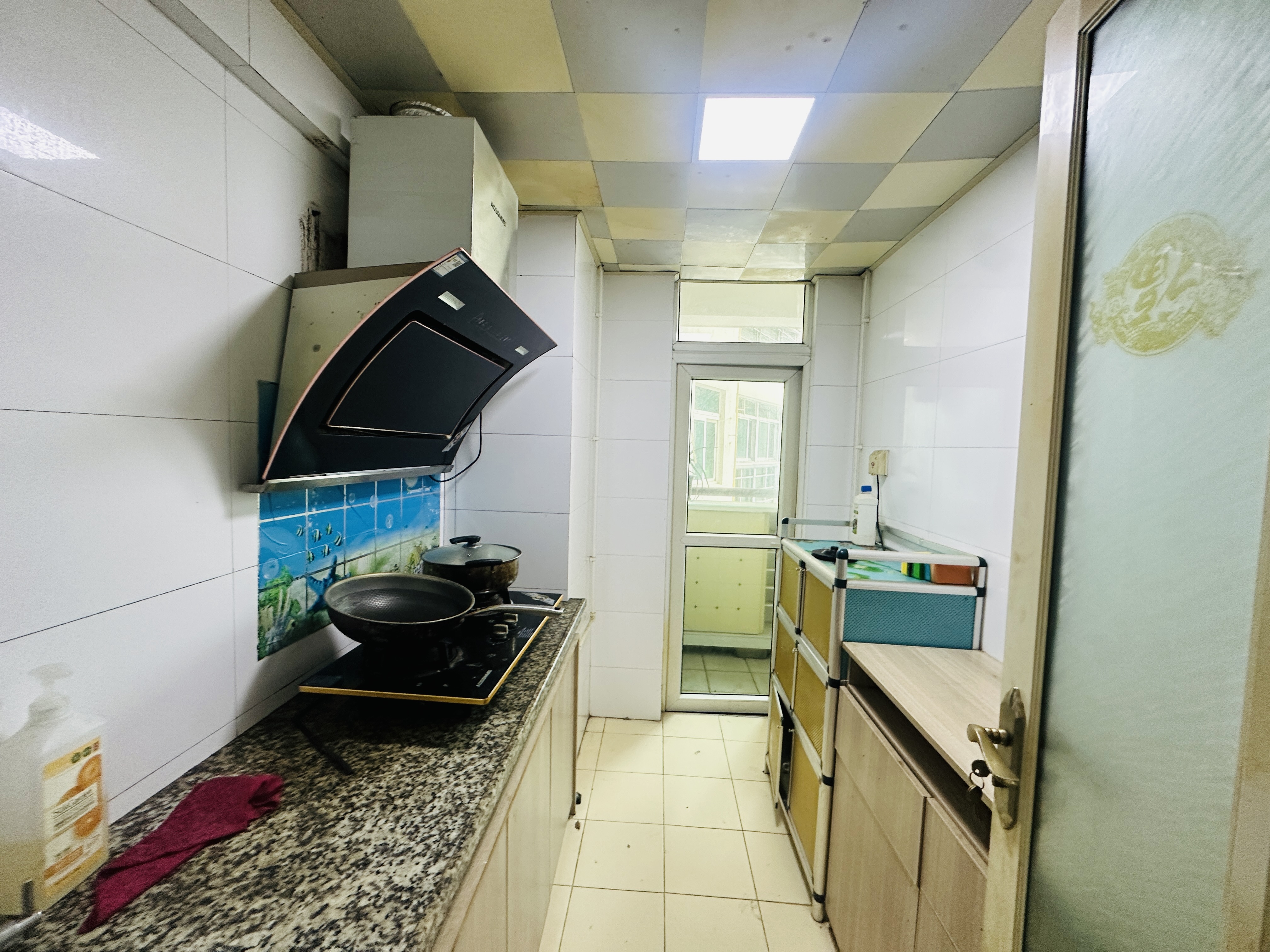 滨海明珠  2室2厅1卫    125.0万 滨海明珠  2室2厅1卫    125.0万厨房