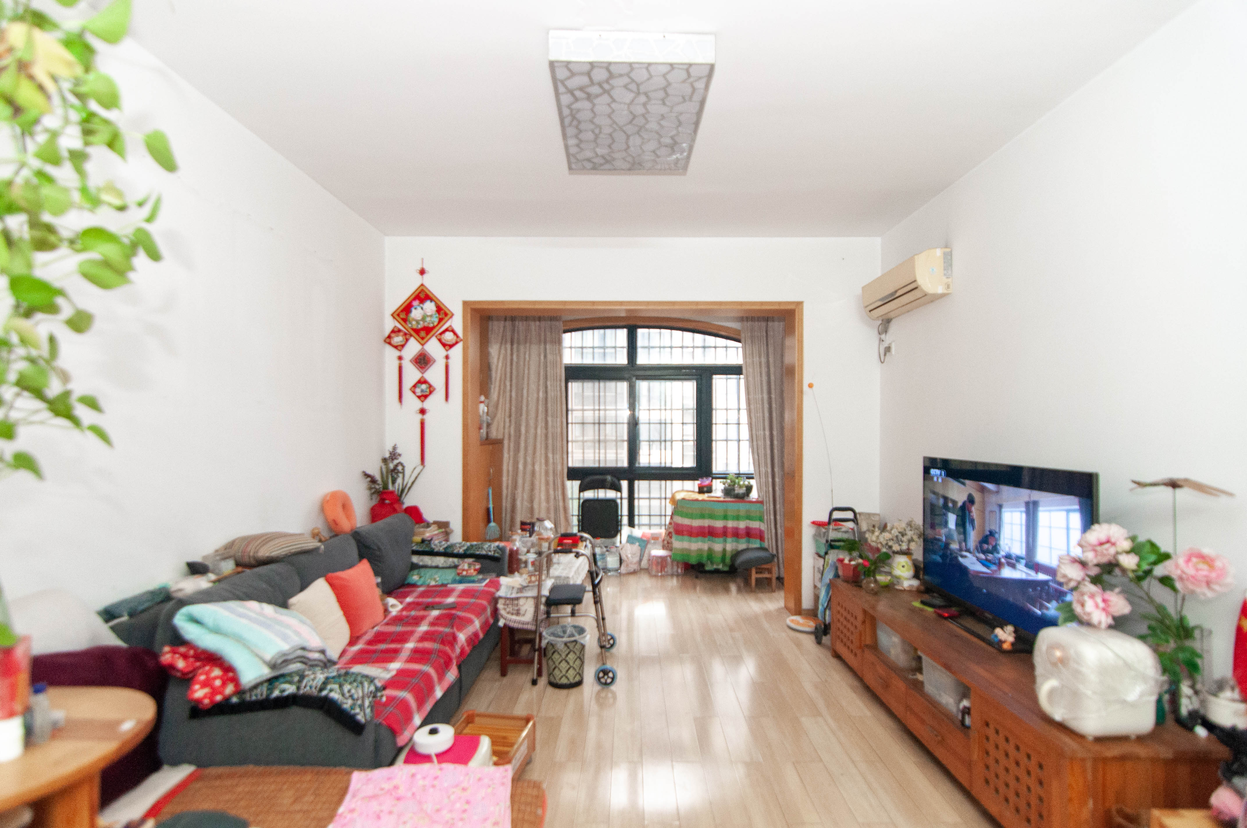 沁园春御院  2室2厅1卫    92.0万 沁园春御院  2室2厅1卫    92.0万