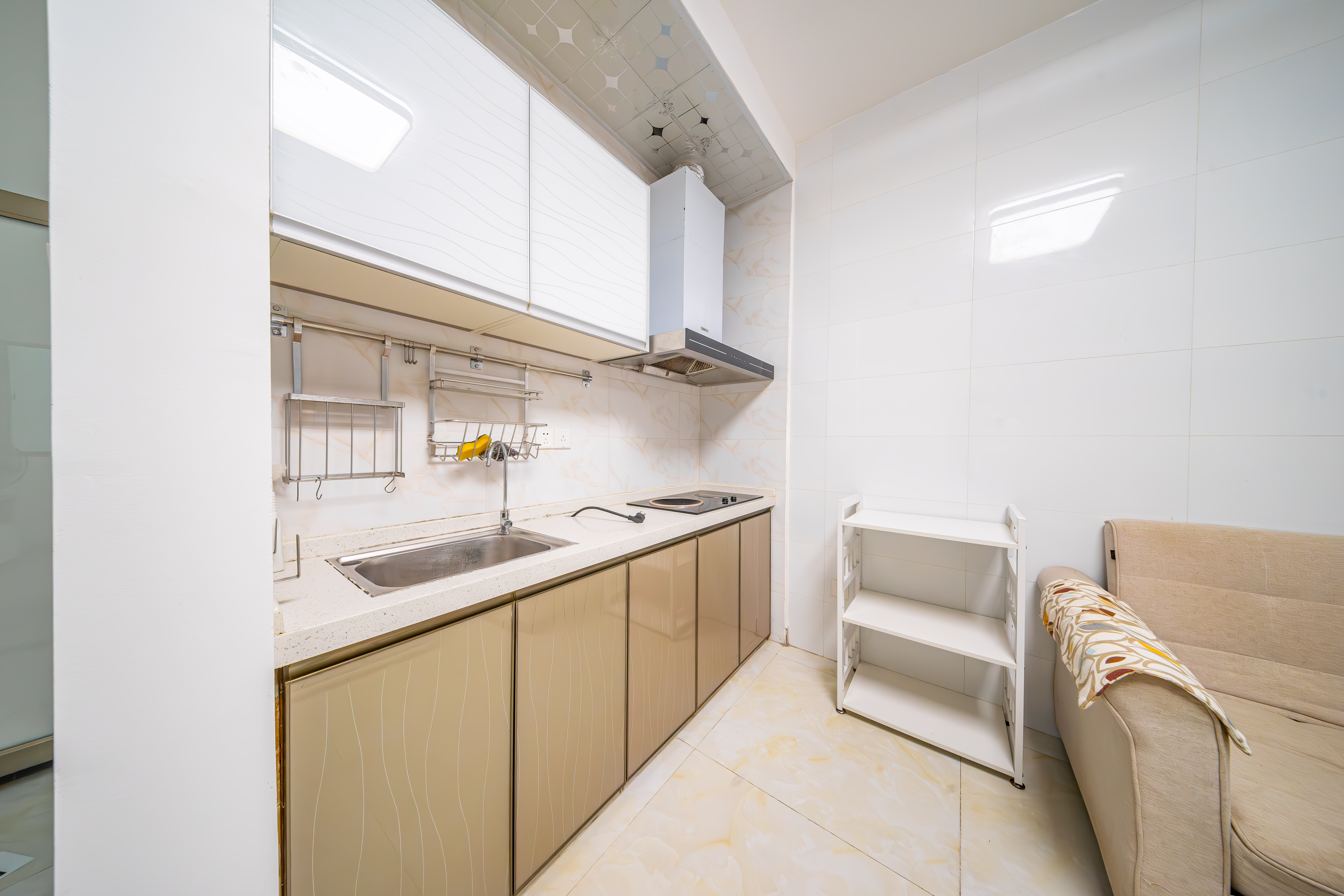 正昊大厦 3室2厅2卫 145.0万 正昊大厦 3室2厅2卫 145.0万厨房