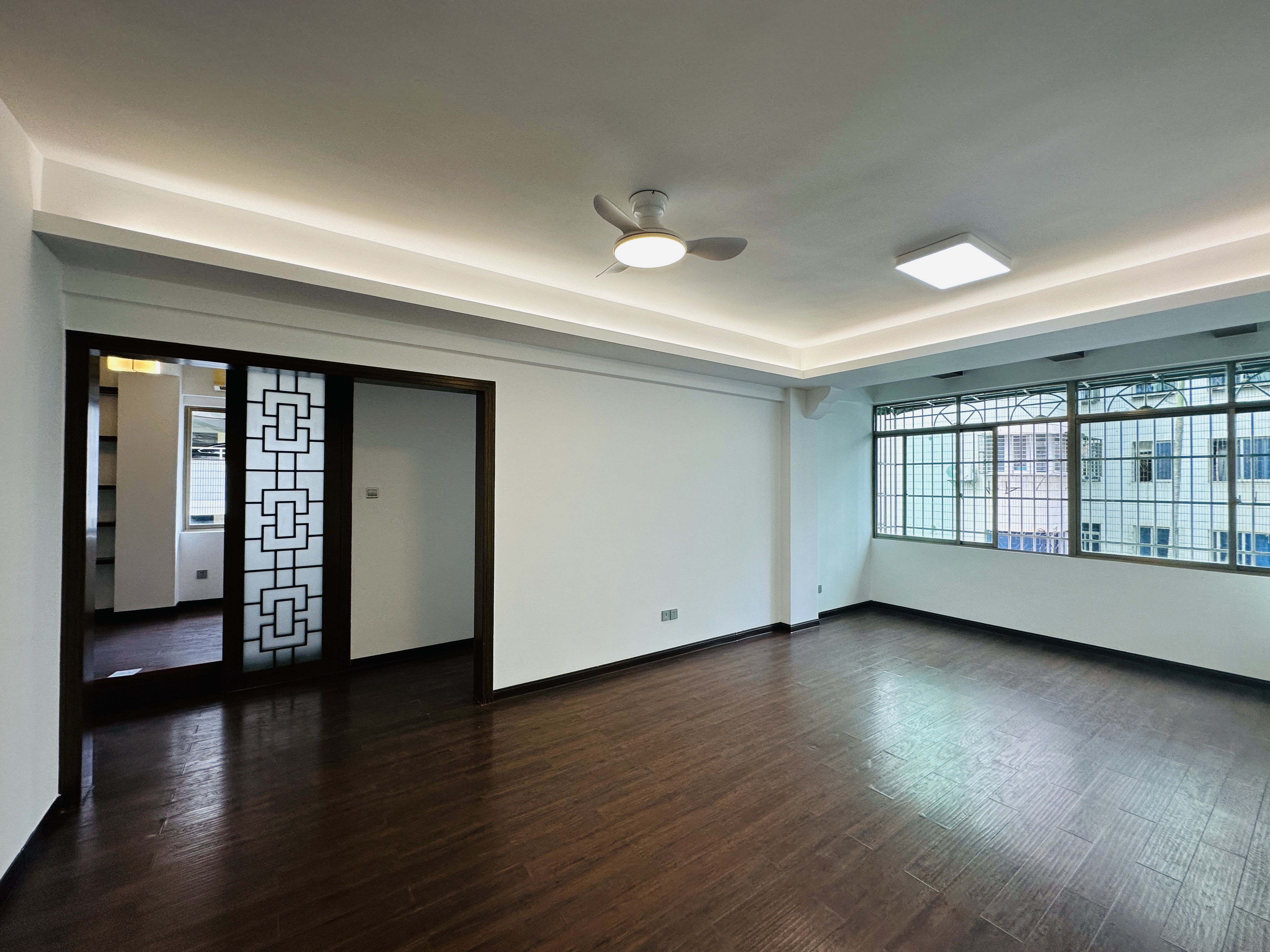 富南公寓 2室2厅1卫 93.0万 富南公寓 2室2厅1卫 93.0万客厅