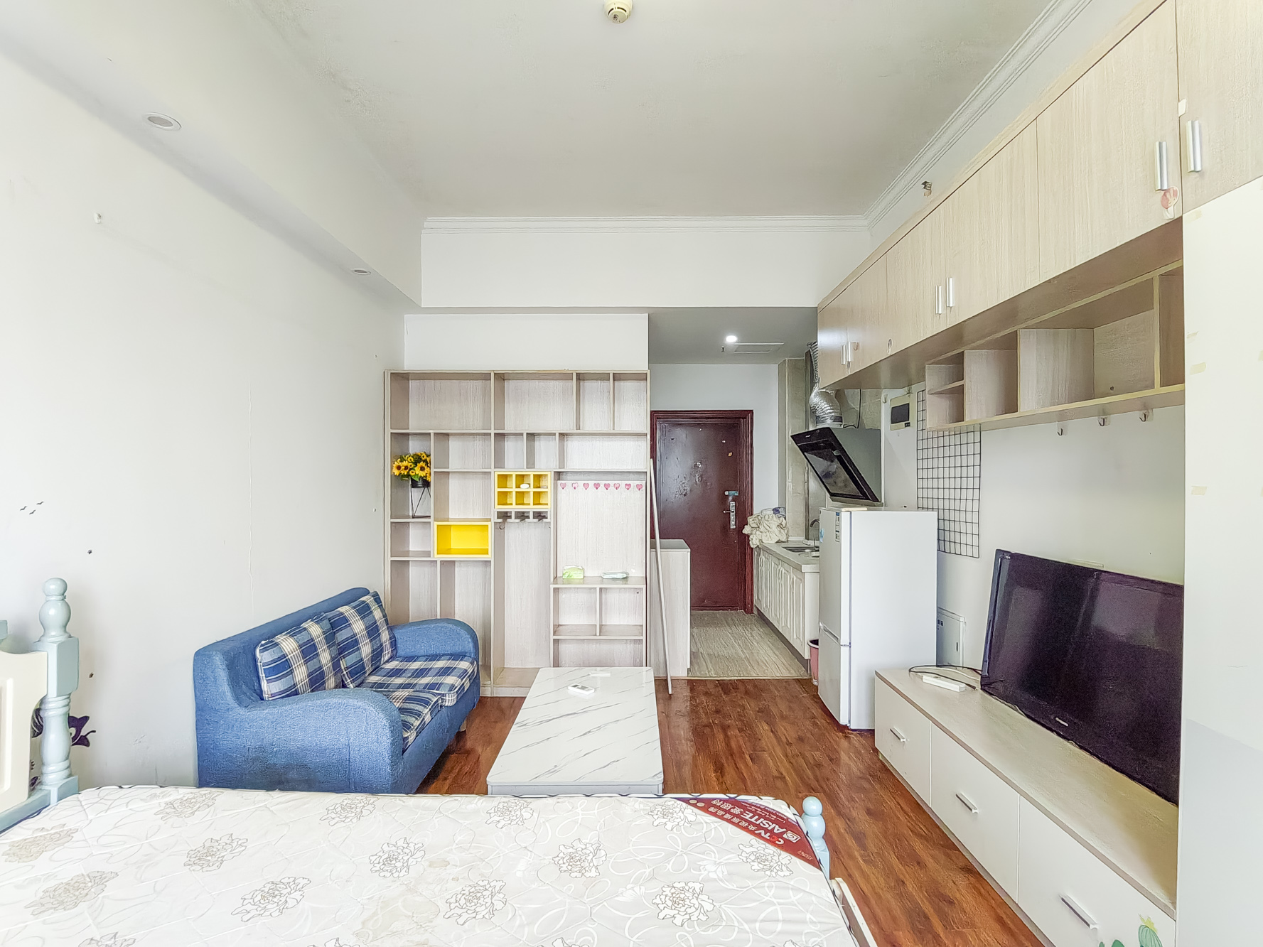 兆坤星悦荟 1室1厅1卫 15.0万 兆坤星悦荟 1室1厅1卫 15.0万客厅