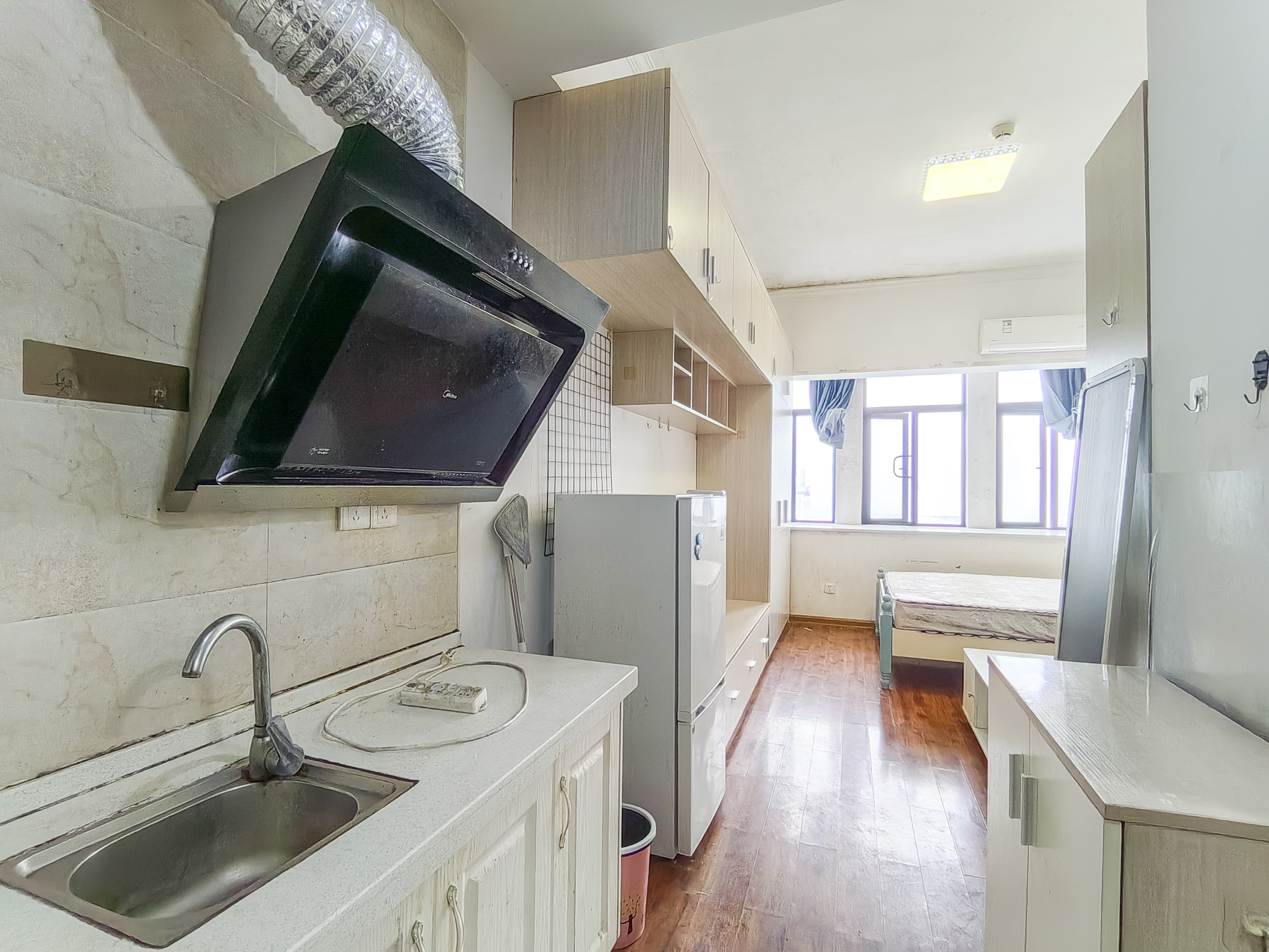 兆坤星悦荟 1室1厅1卫 15.0万 兆坤星悦荟 1室1厅1卫 15.0万厨房