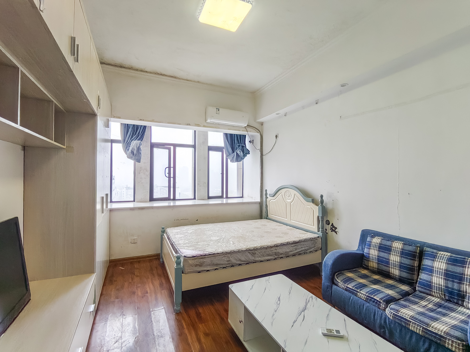 兆坤星悦荟 1室1厅1卫 15.0万 兆坤星悦荟 1室1厅1卫 15.0万卧室