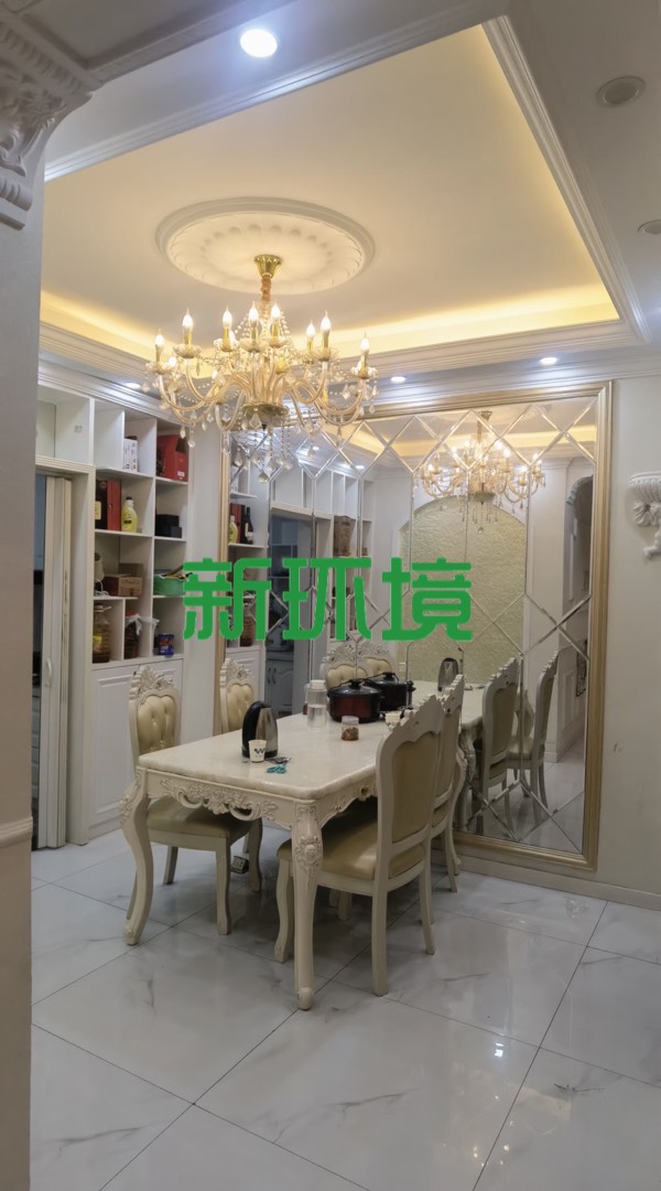 阳光水岸 4室2厅2卫 2600.0元/月 阳光水岸 4室2厅2卫 2600.0元/月室内图