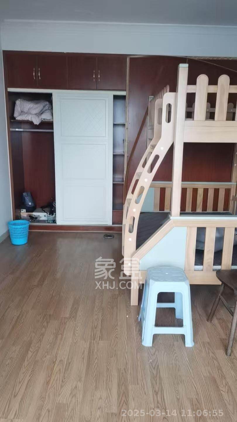 佳广楼 3室2厅2卫 2200.0元/月 佳广楼 3室2厅2卫 2200.0元/月室内图