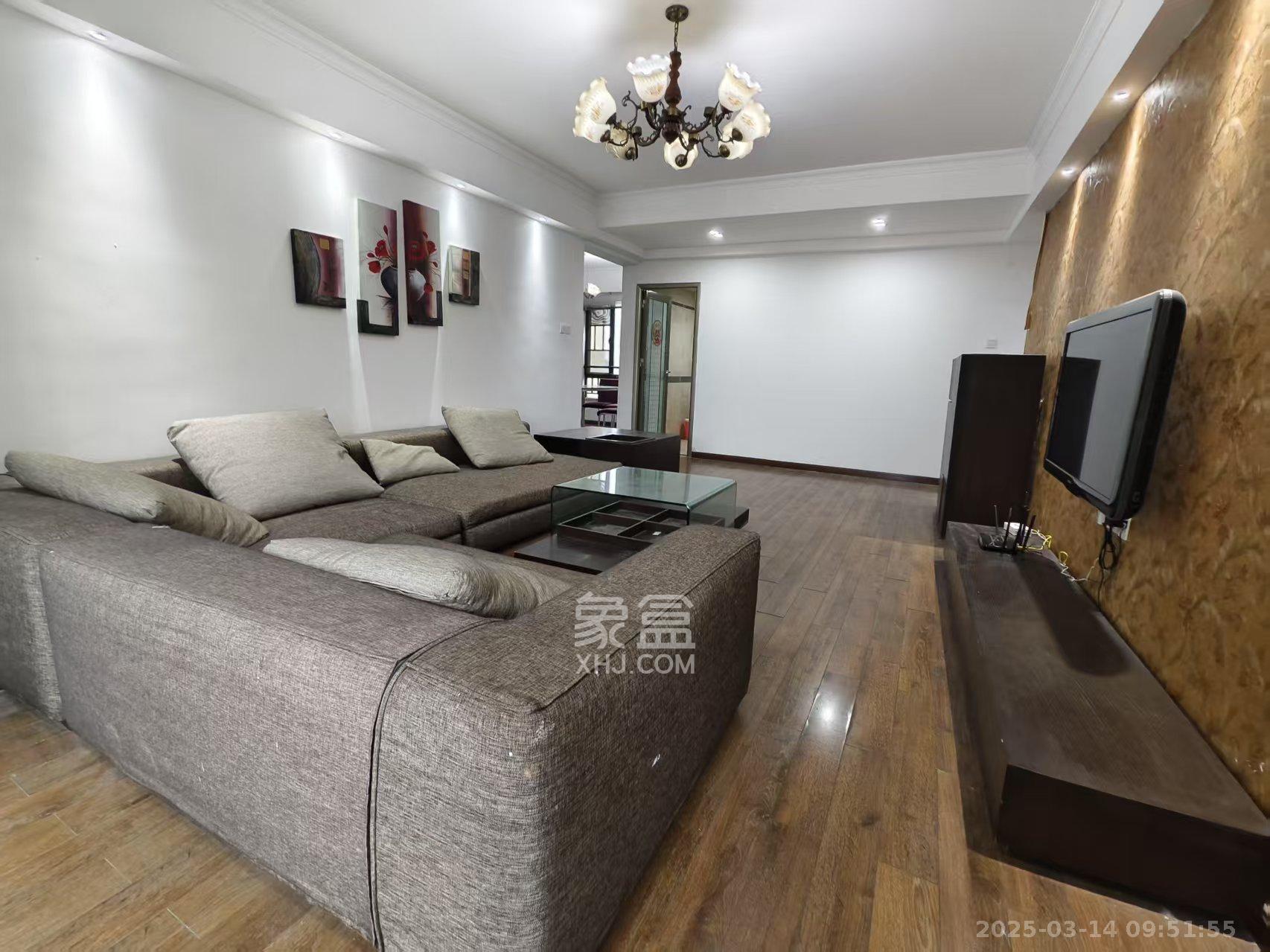 卓越蔚蓝海岸一期 3室2厅1卫 3000.0元/月 卓越蔚蓝海岸一期 3室2厅1卫 3000.0元/月室内图