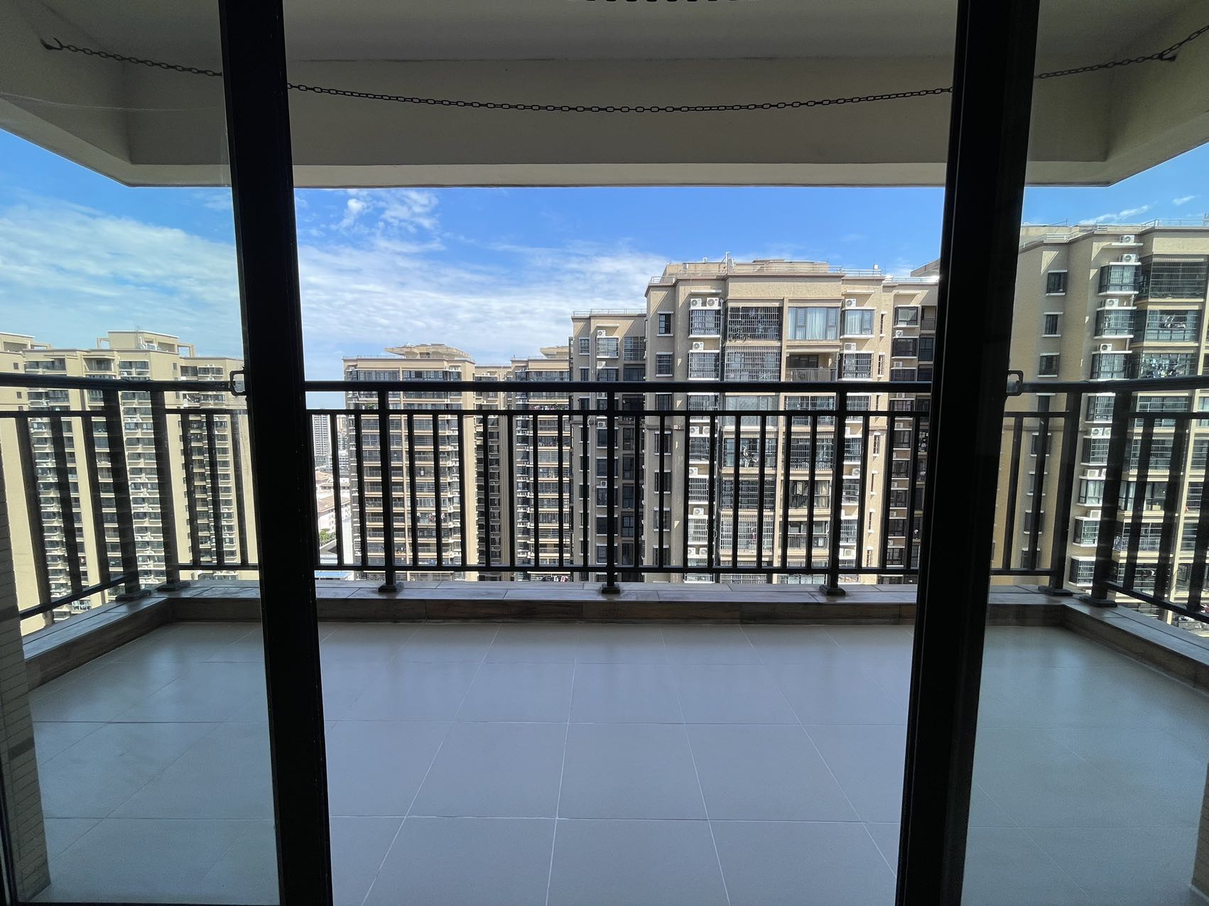 海秀花园 3室2厅2卫 168.0万 海秀花园 3室2厅2卫 168.0万室内图