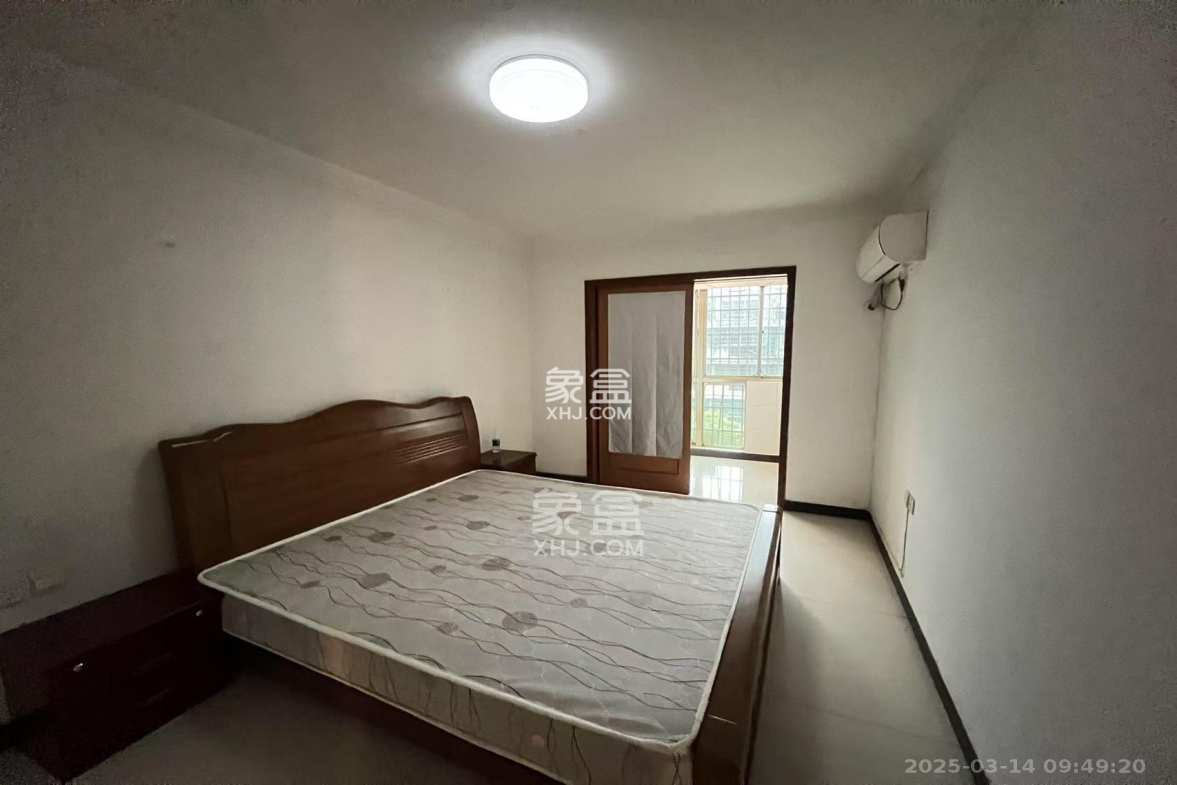 鑫湘佳园 2室1厅1卫 1800.0元/月 鑫湘佳园 2室1厅1卫 1800.0元/月室内图