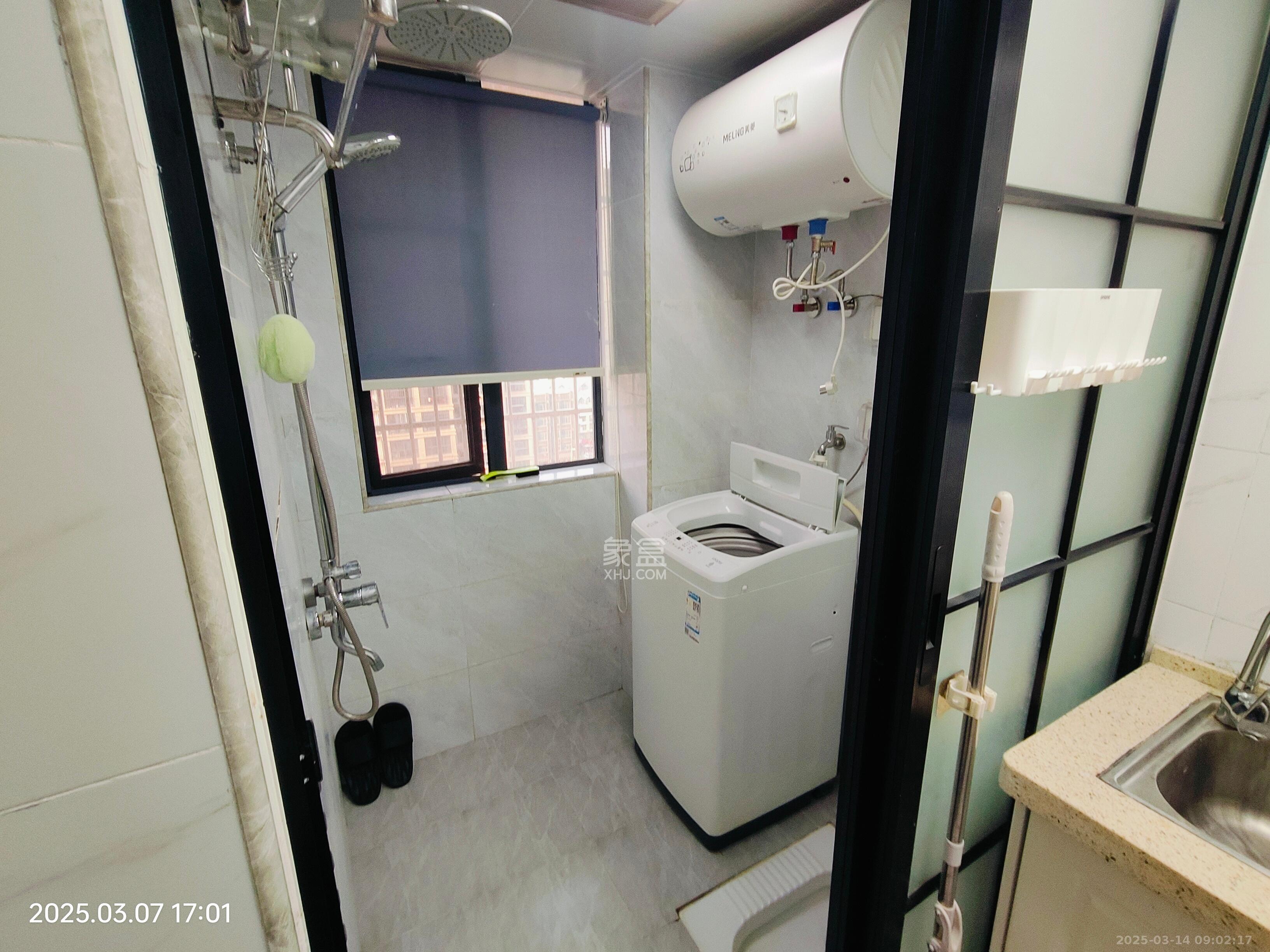 岳华新苑 1室0厅0卫 1200.0元/月 岳华新苑 1室0厅0卫 1200.0元/月室内图