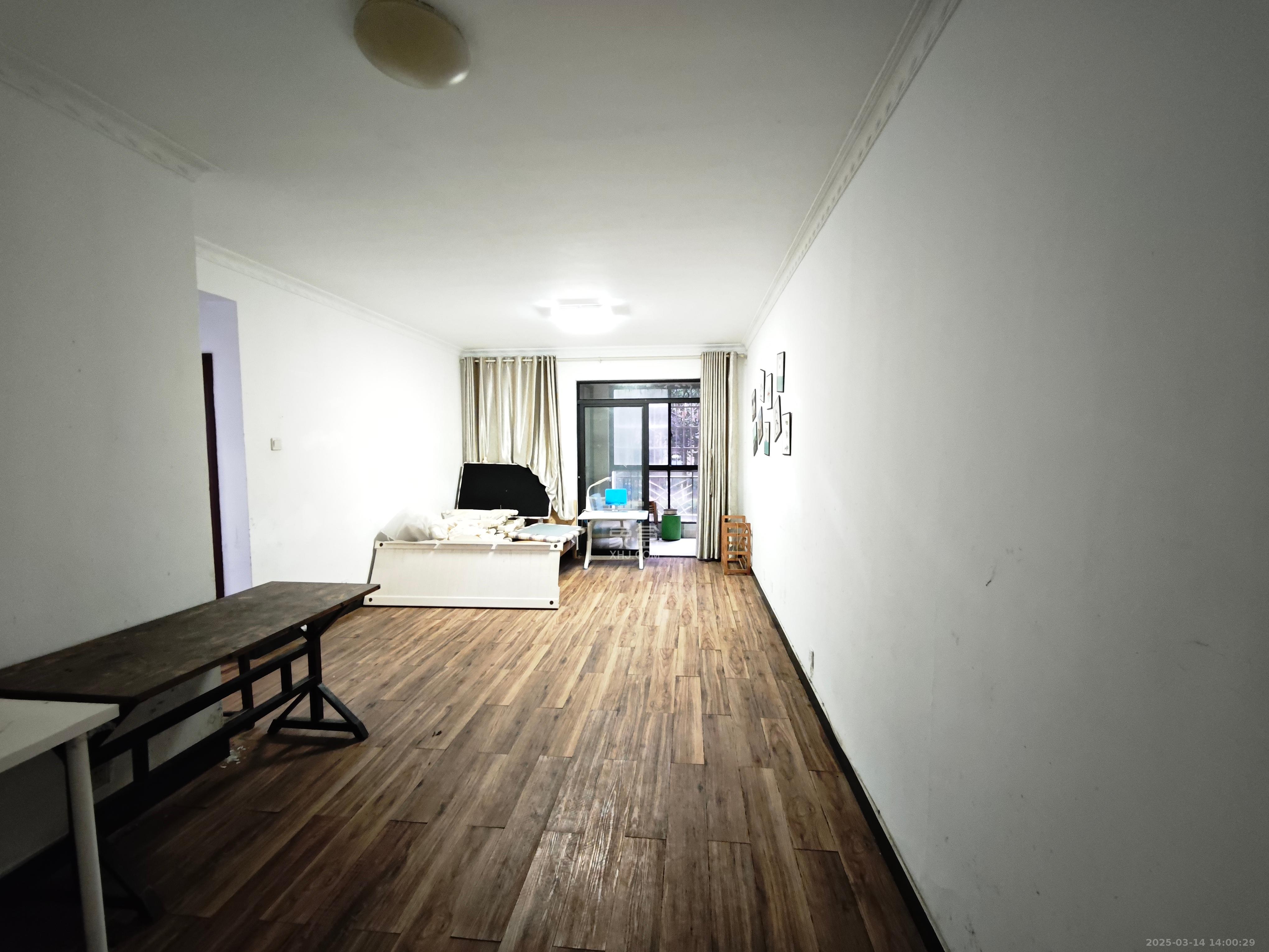 华润凤凰城一期 2室2厅1卫 1000.0元/月 华润凤凰城一期 2室2厅1卫 1000.0元/月室内图