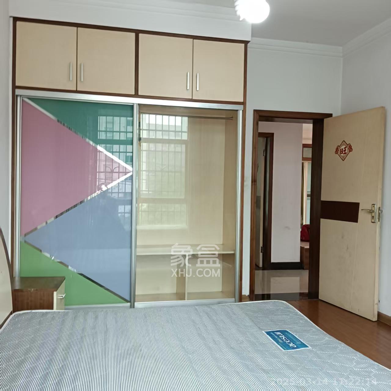 洞井一小区  3室2厅1卫   1800.00元/月室内图