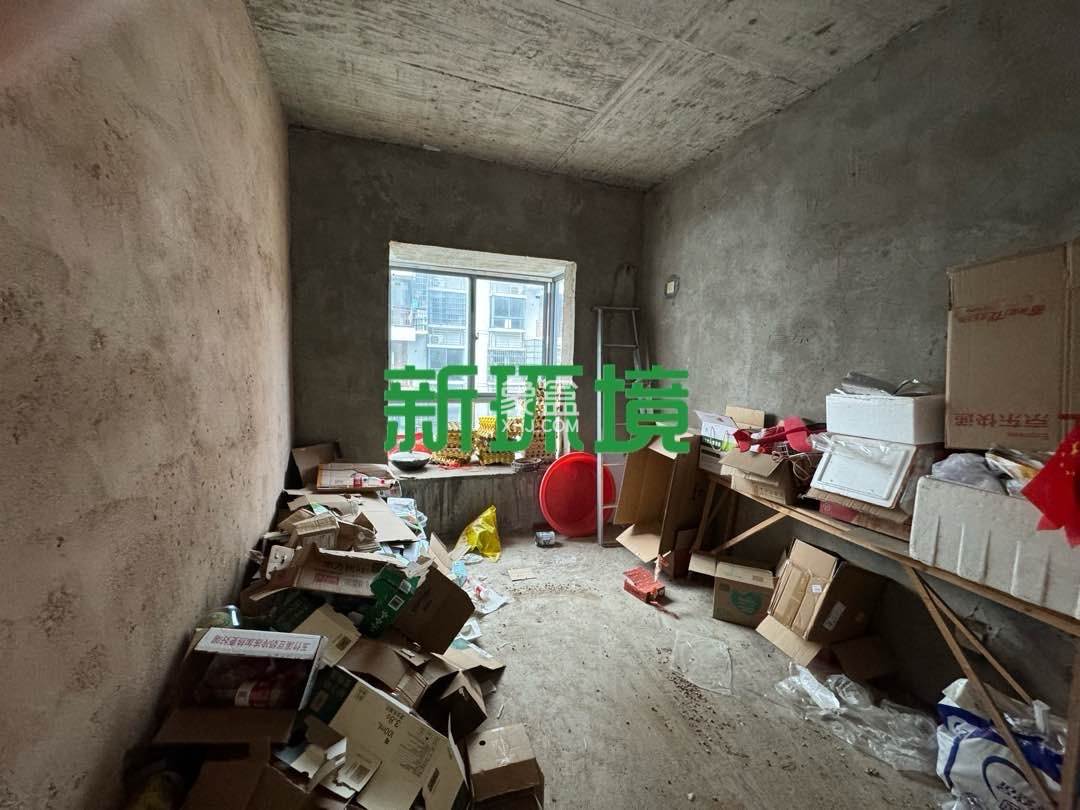 森林之家 3室2厅2卫 28.0万 森林之家 3室2厅2卫 28.0万卧室