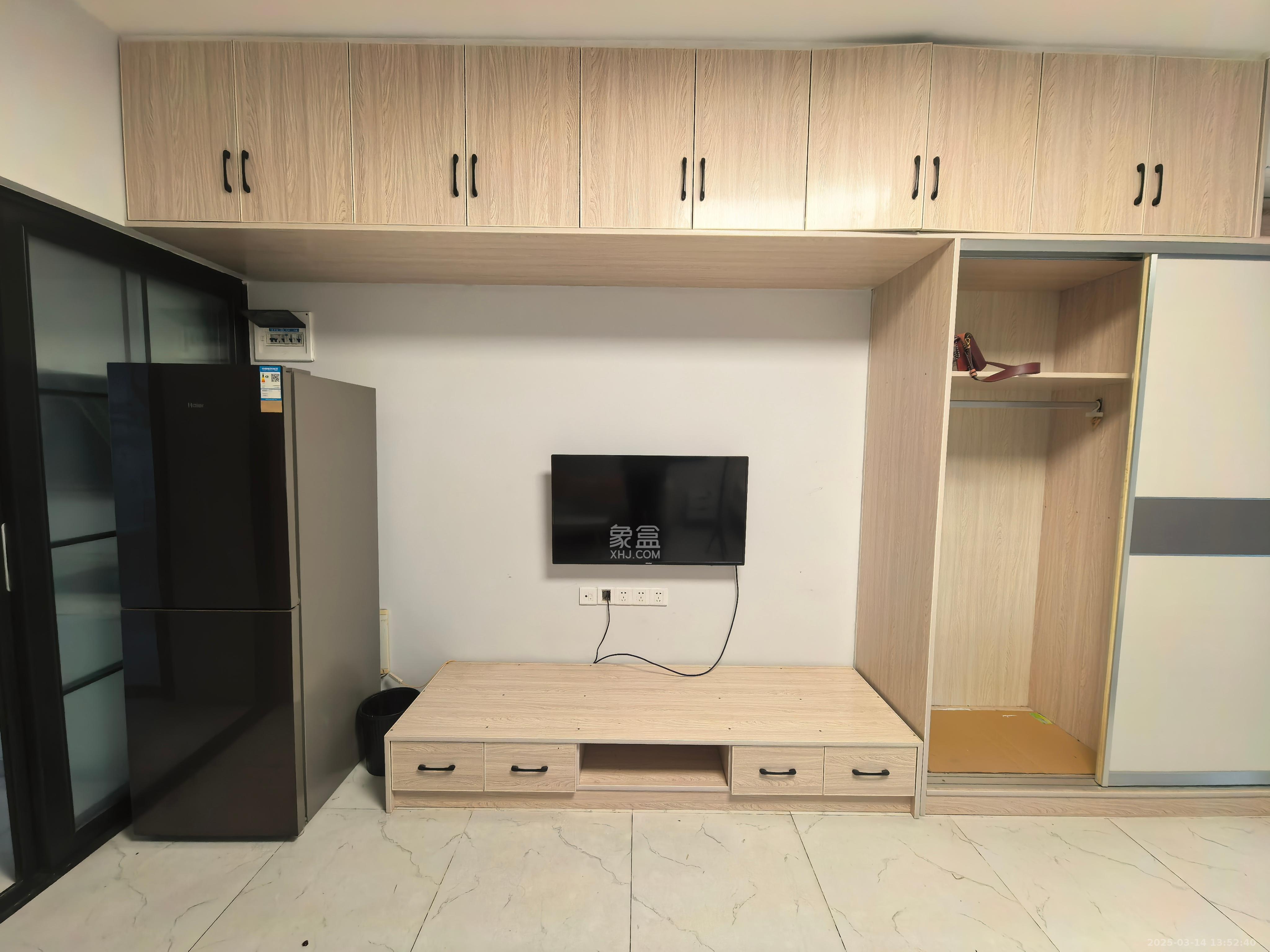 润芳园  1室1厅1卫   1700.00元/月室内图