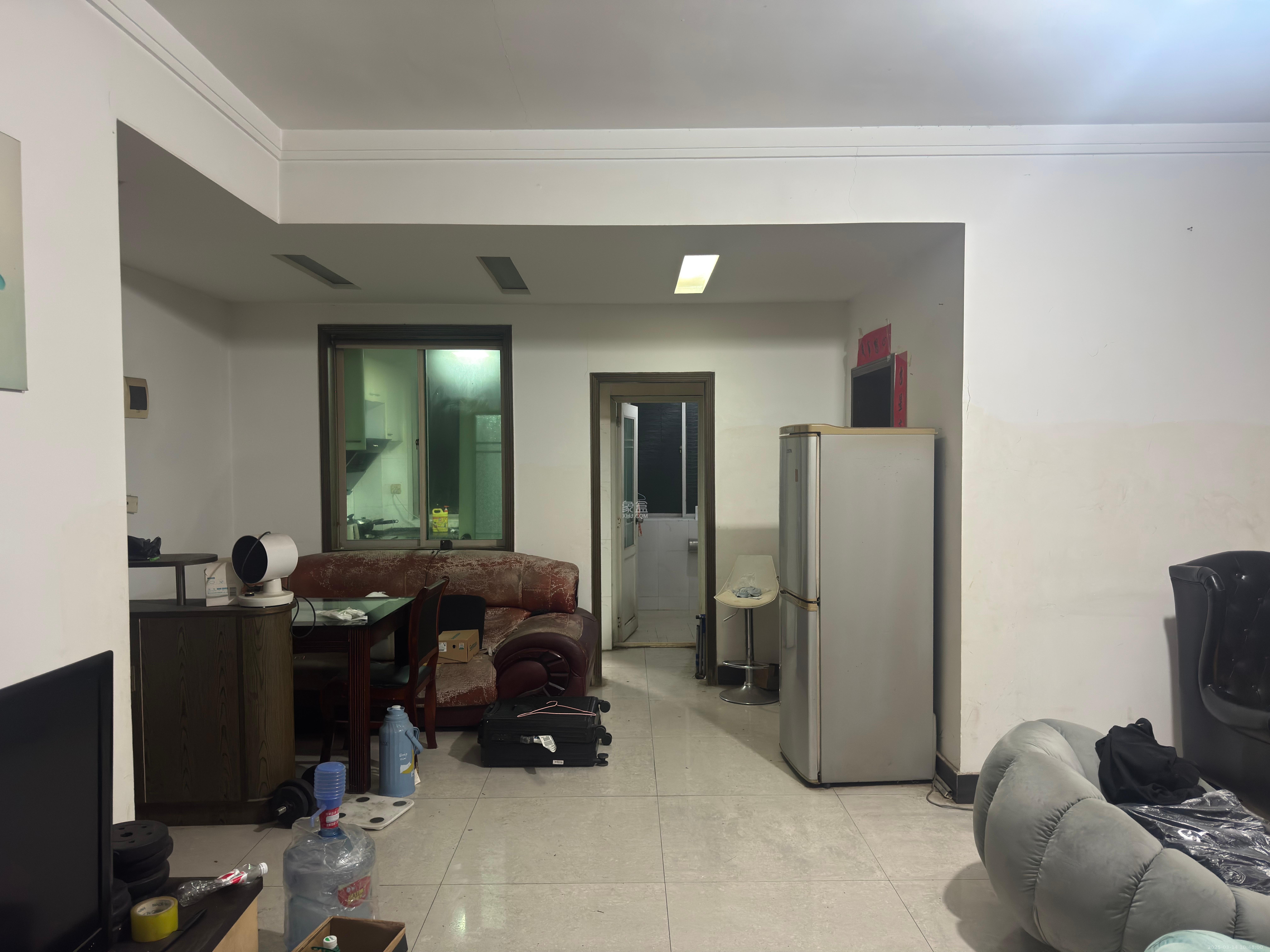 中南汽车世界 3室2厅1卫 1200.0元/月 中南汽车世界 3室2厅1卫 1200.0元/月室内图