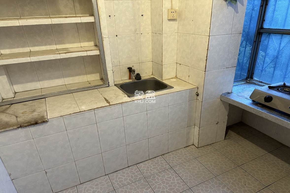 娄星区散盘 2室1厅1卫 600.0元/月 娄星区散盘 2室1厅1卫 600.0元/月室内图