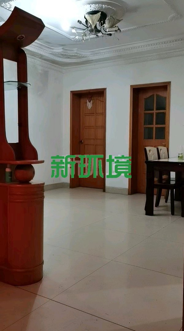 联建小区  3室2厅1卫   66.50万客厅
