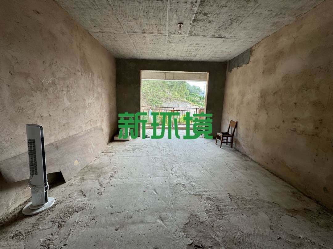 森林之家 3室2厅2卫 28.0万 森林之家 3室2厅2卫 28.0万客厅