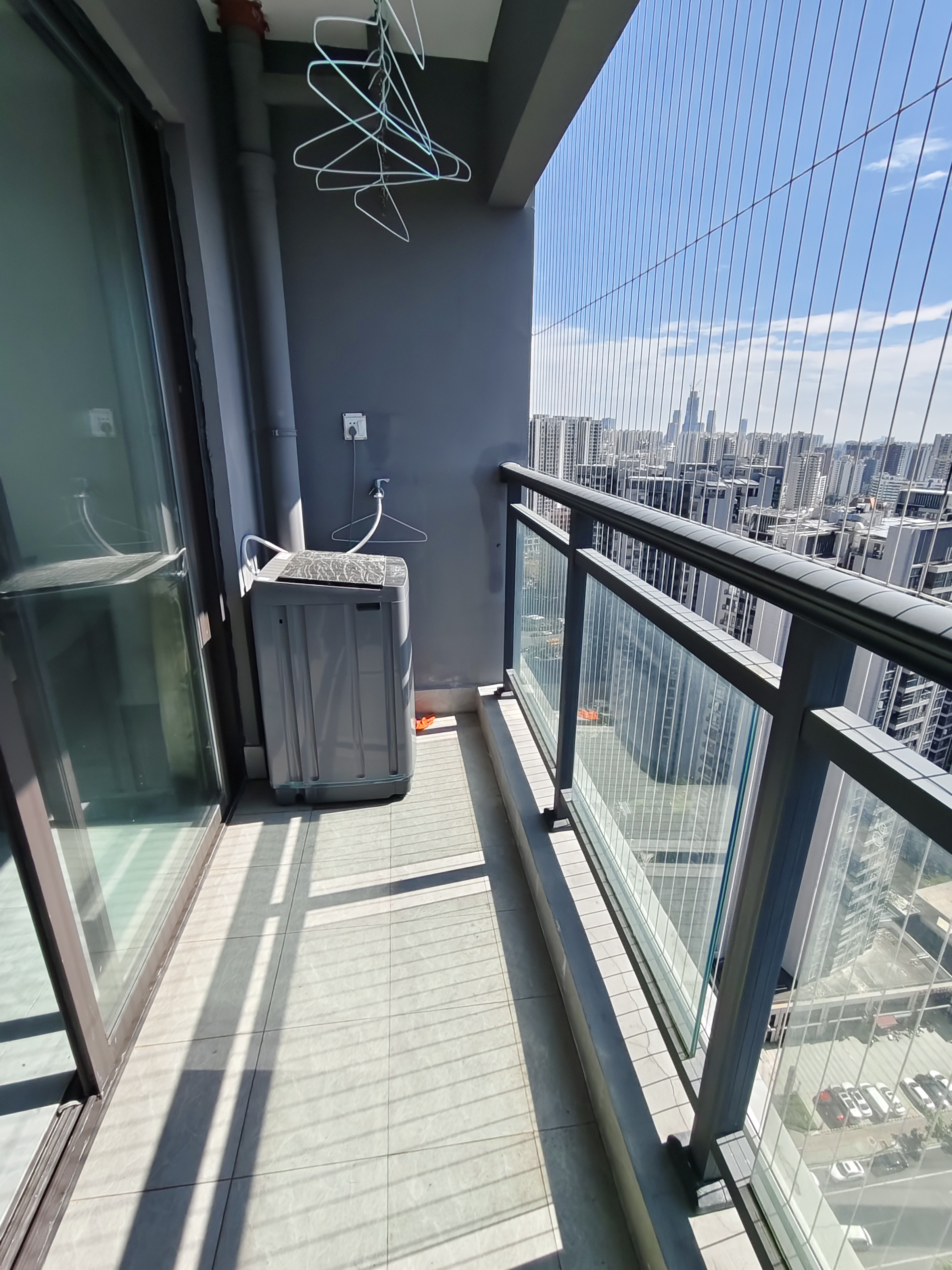 坡博家园四区  2室1厅1卫   2500.00元/月室内图