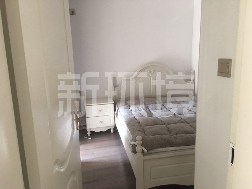 天门壹号  2室2厅1卫    1600.0元/月 天门壹号  2室2厅1卫    1600.0元/月室内图